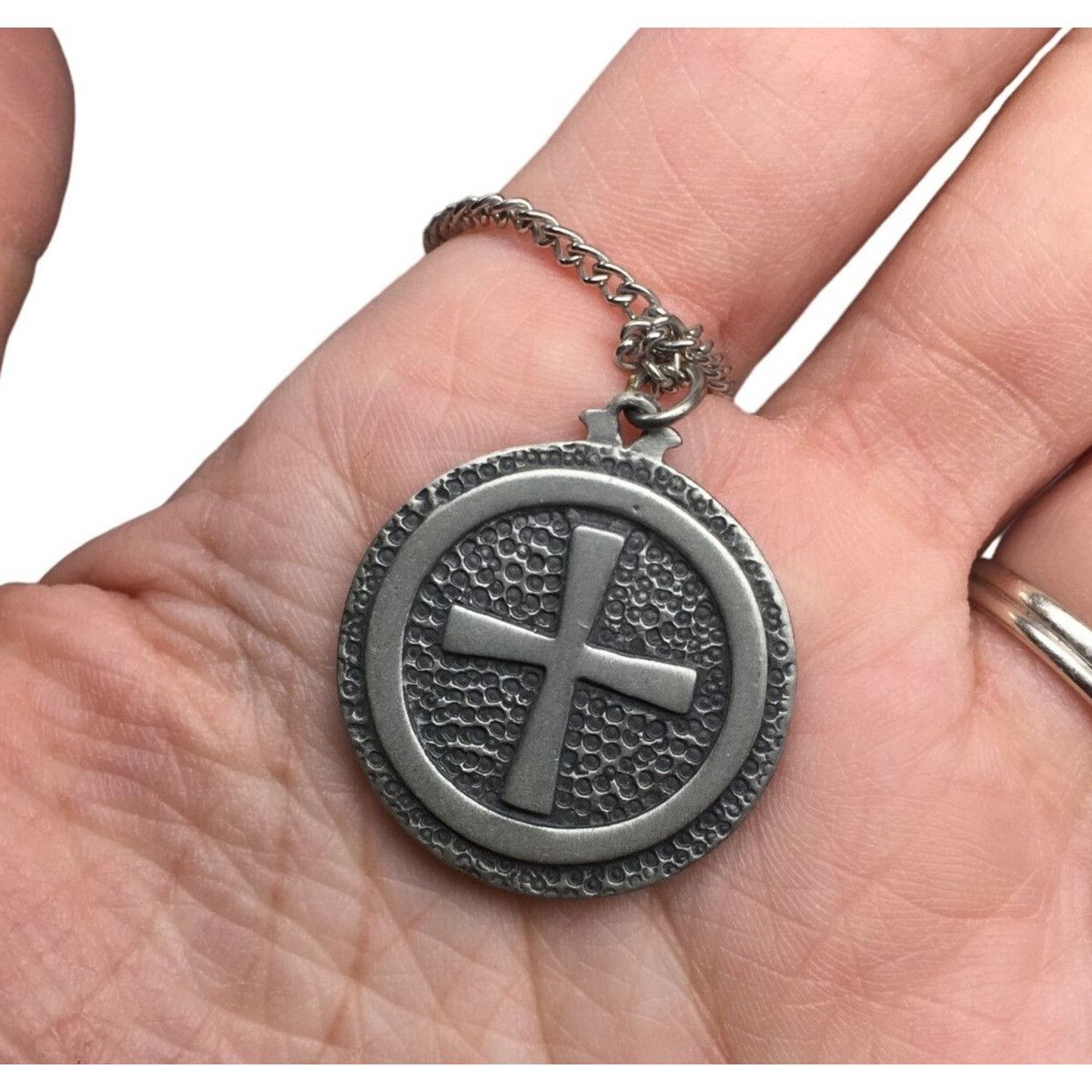 Other Men's Pewter Chain Necklace with A Cross Pendant Size ONE SIZE - 3 Thumbnail