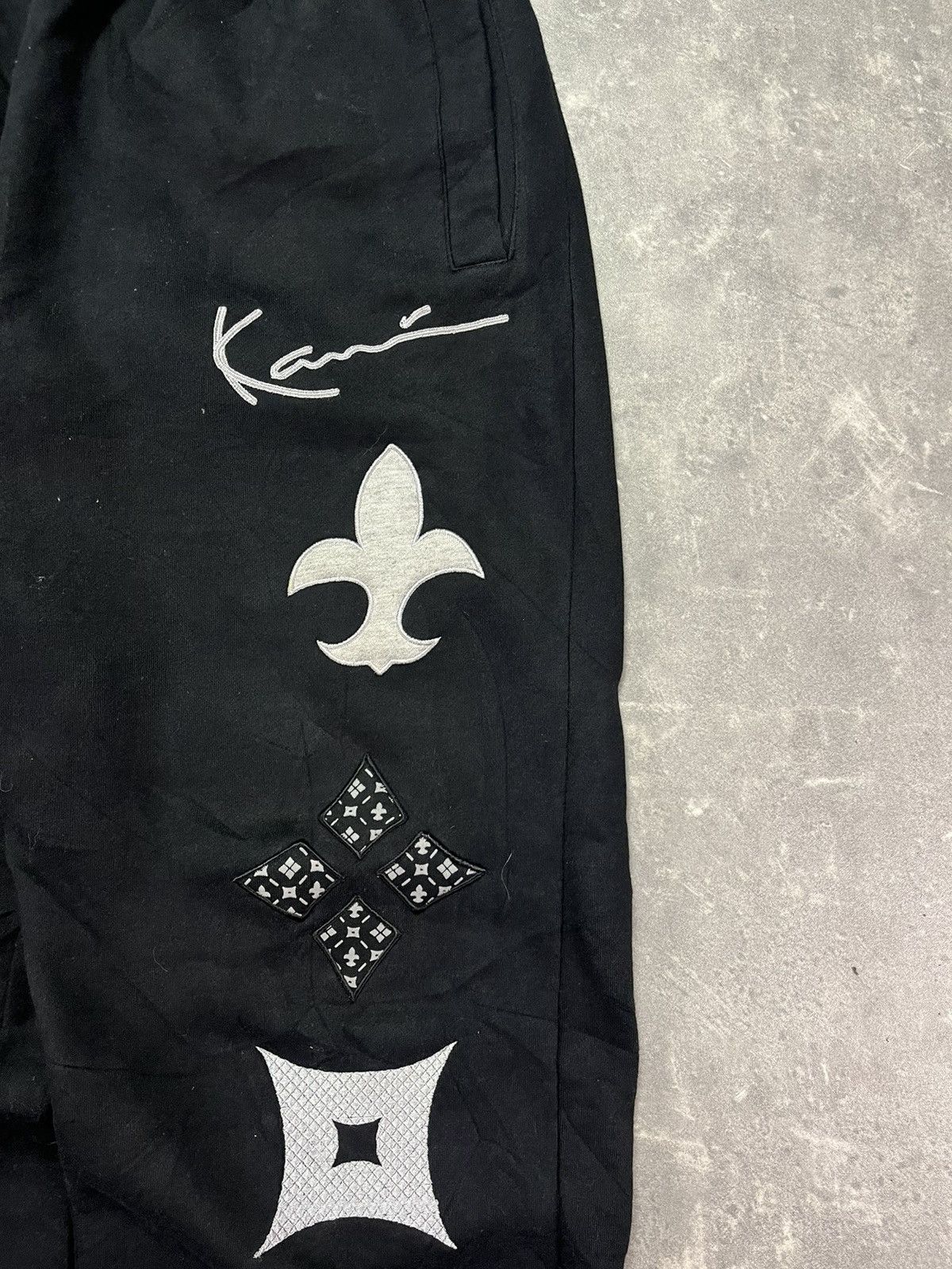 Karl Kani Karl Kani Vintage Embroidered Printed Baggy Sweatpants L Size US 34 / EU 50 - 4 Thumbnail