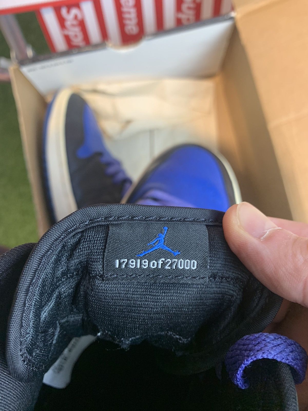 Jordan Brand × Nike Jordan 1 High Royal 2001 size 13 (Needs sole swap) Size US 13 / EU 46 - 9 Thumbnail
