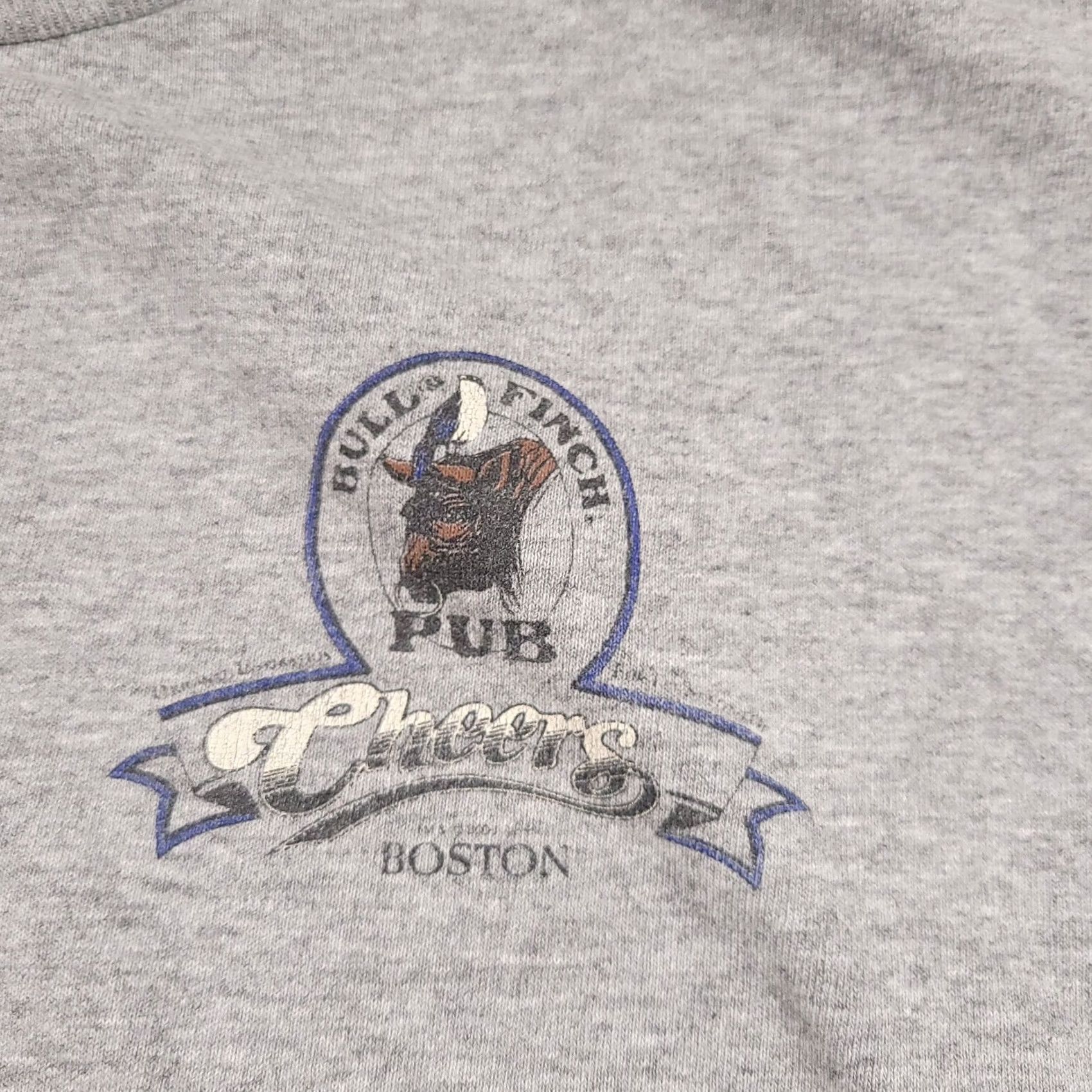 Delta VINTAGE Cheers Bull & Finch Pub Shirt Mens Medium Gray Boston Delta TV Bar T-Shirt Size US M / EU 48-50 / 2 - 4 Thumbnail