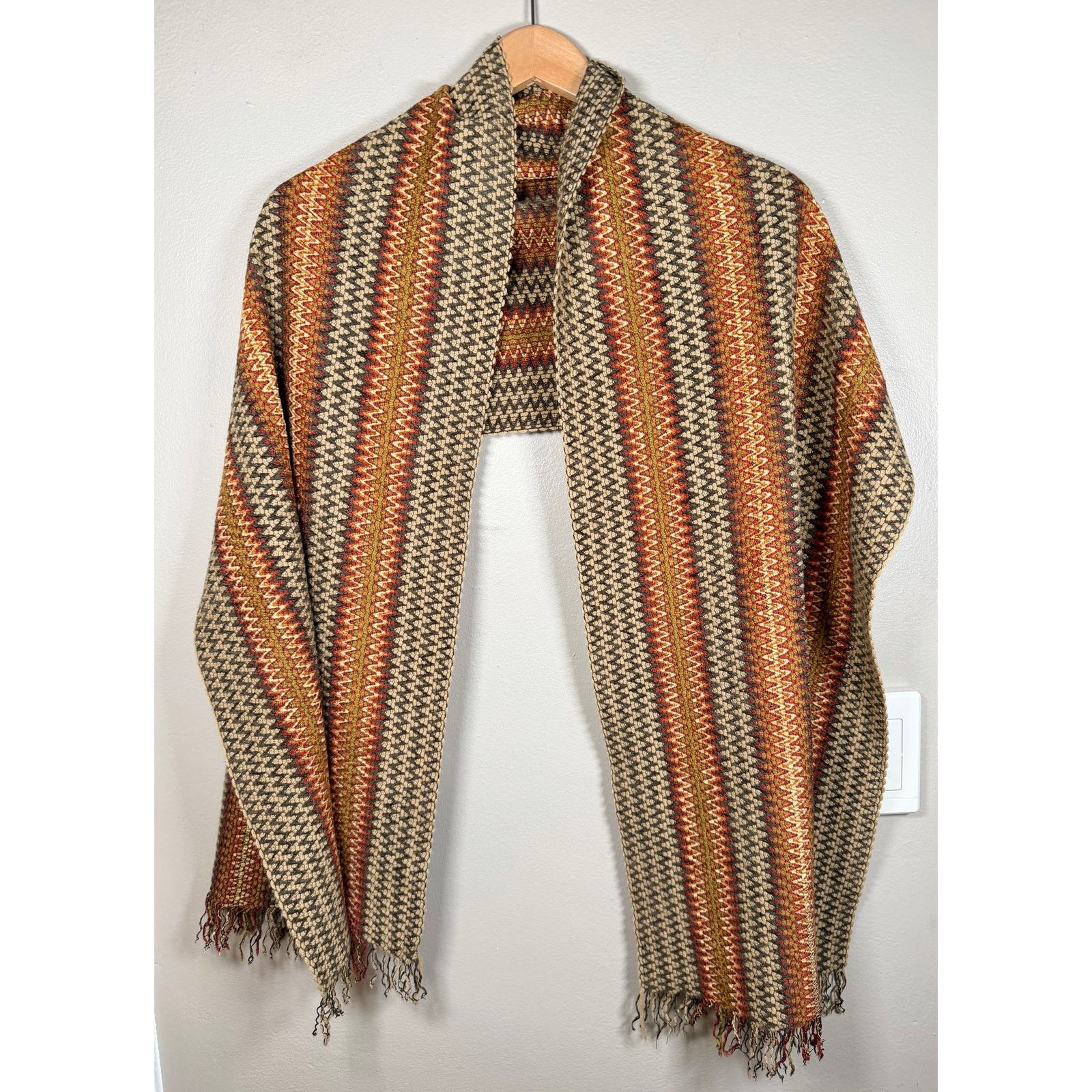 Missoni Missoni Sciarpe Knit Chevron Fringe Scarf $390 Size ONE SIZE - 6 Thumbnail