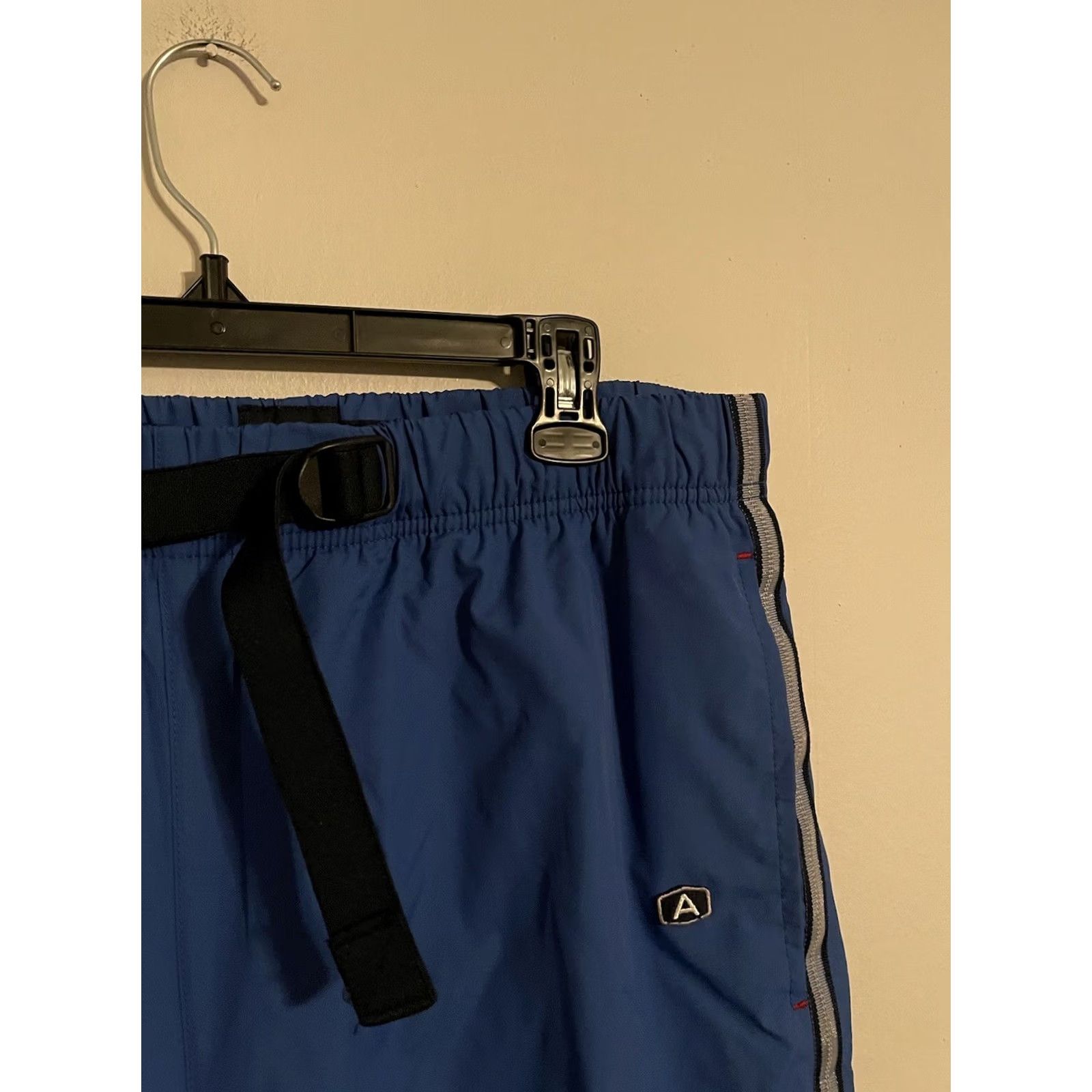 Abercrombie & Fitch VINTAGE Abercrombie & Fitch Gym Issue Blue Lined Track Pants Men XL Regular 31in Inseam Size US 36 / EU 52 - 3 Thumbnail