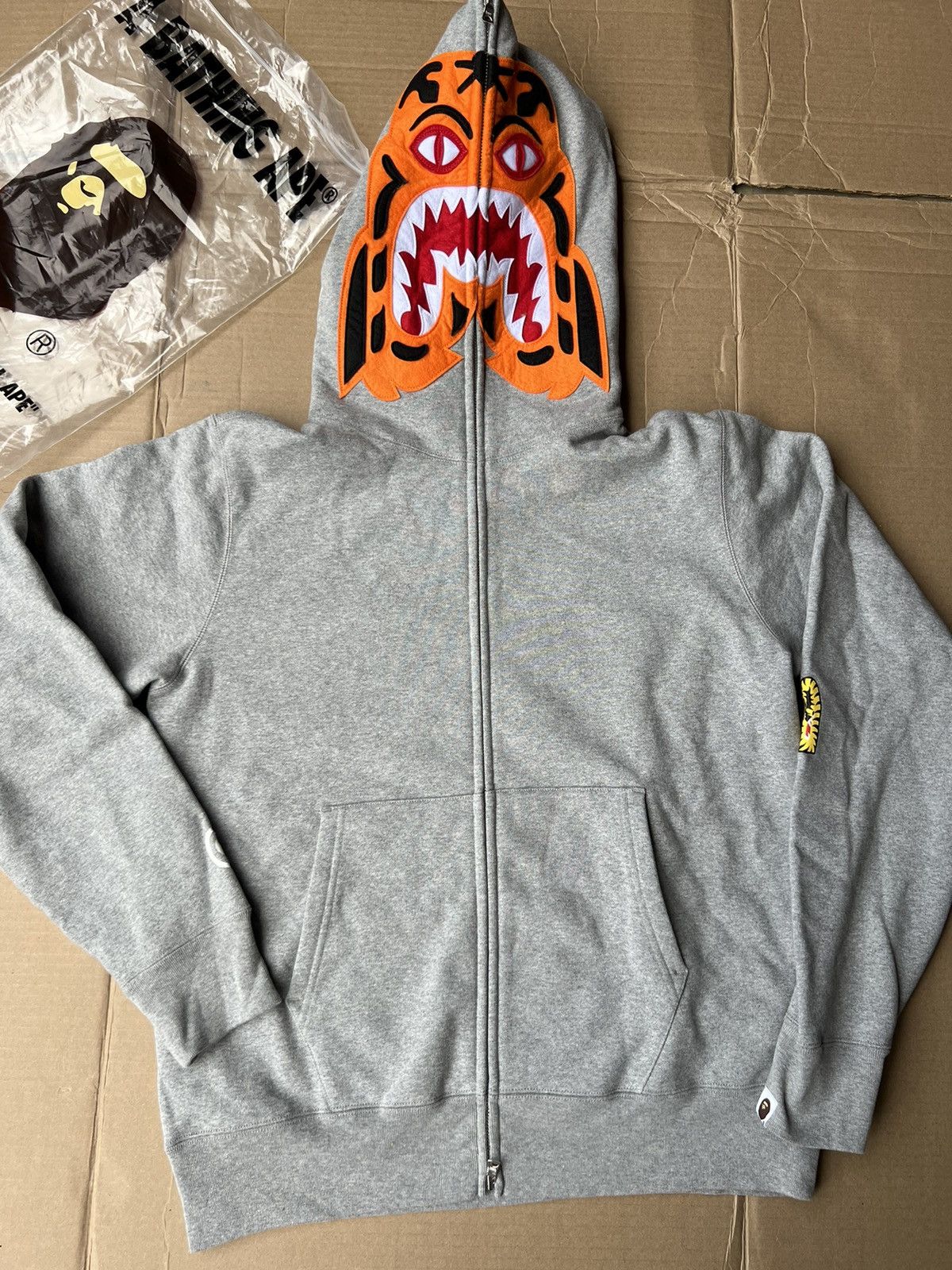 Bape Bape Tiger Full Zip Hoodie Gray NEW | Grailed Bape Bape Tiger Full Zip Hoodie Gray NEW | Grailed
