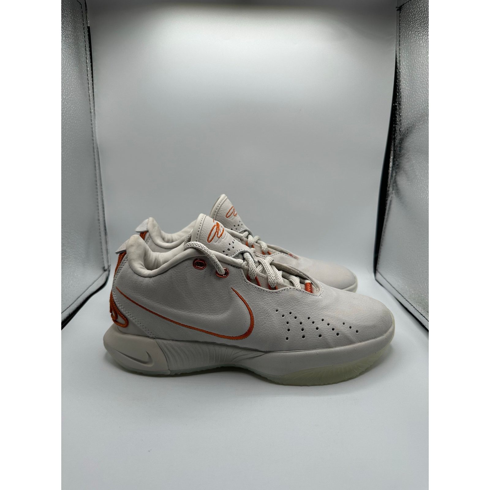 Nike Nike LeBron 21 “Akoya” size 5.5 men’s Size US 5.5 / EU 38 - 3 Thumbnail