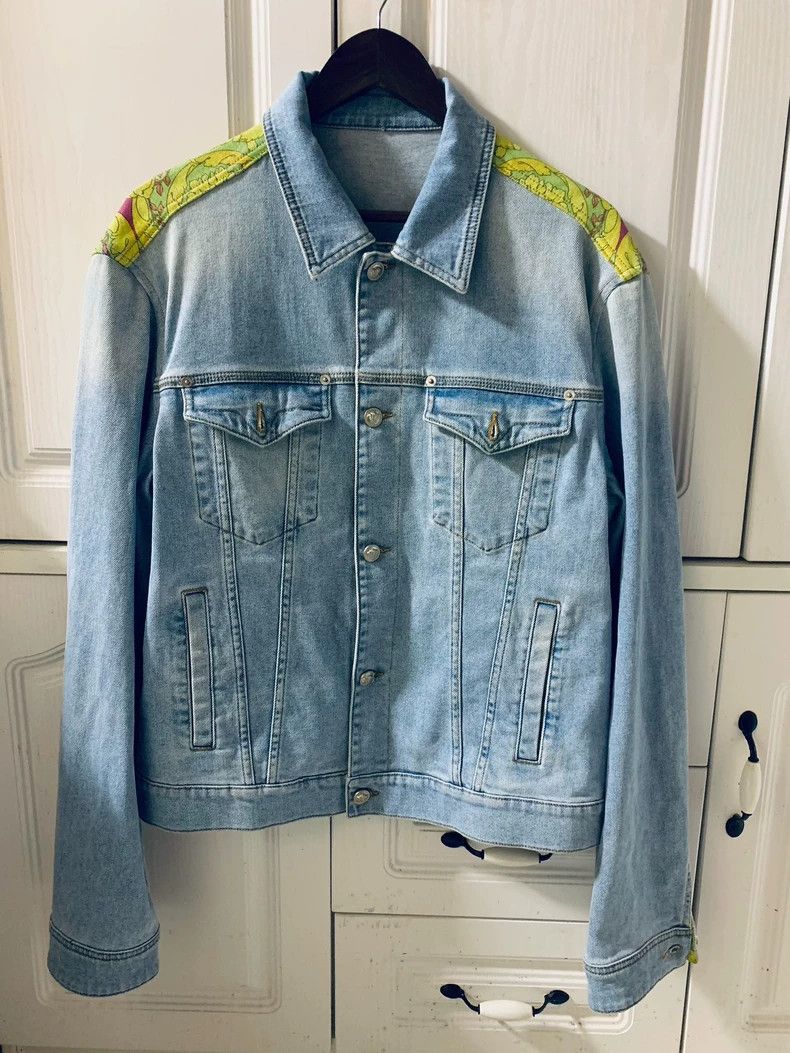 Versace Versace Baroque print denim jacket coat Size US XL / EU 56 / 4 - 1 Thumbnail