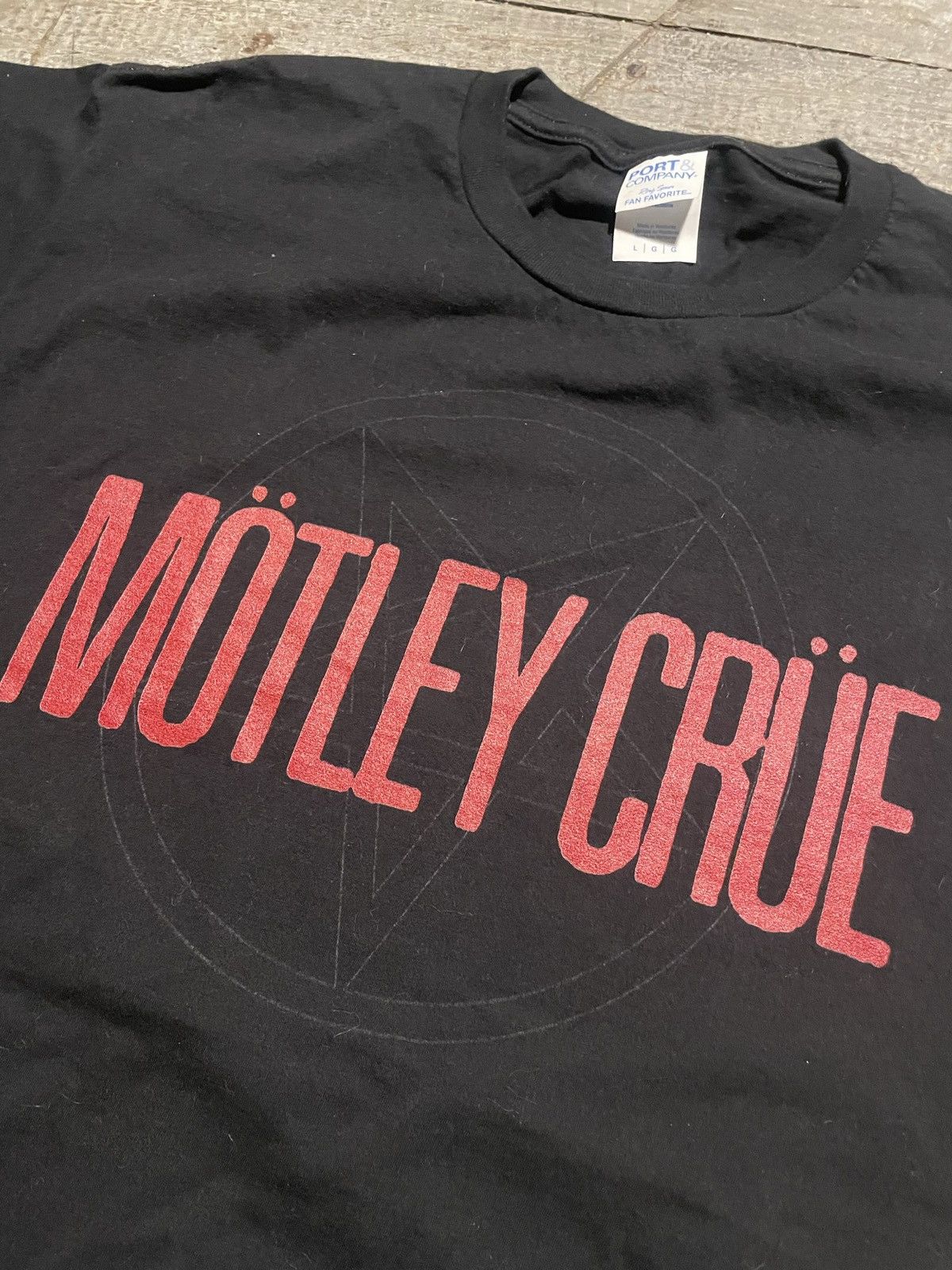 Band Tees × Vintage Y2K Motley Crue Band T Shirt Size US L / EU 52-54 / 3 - 2 Thumbnail