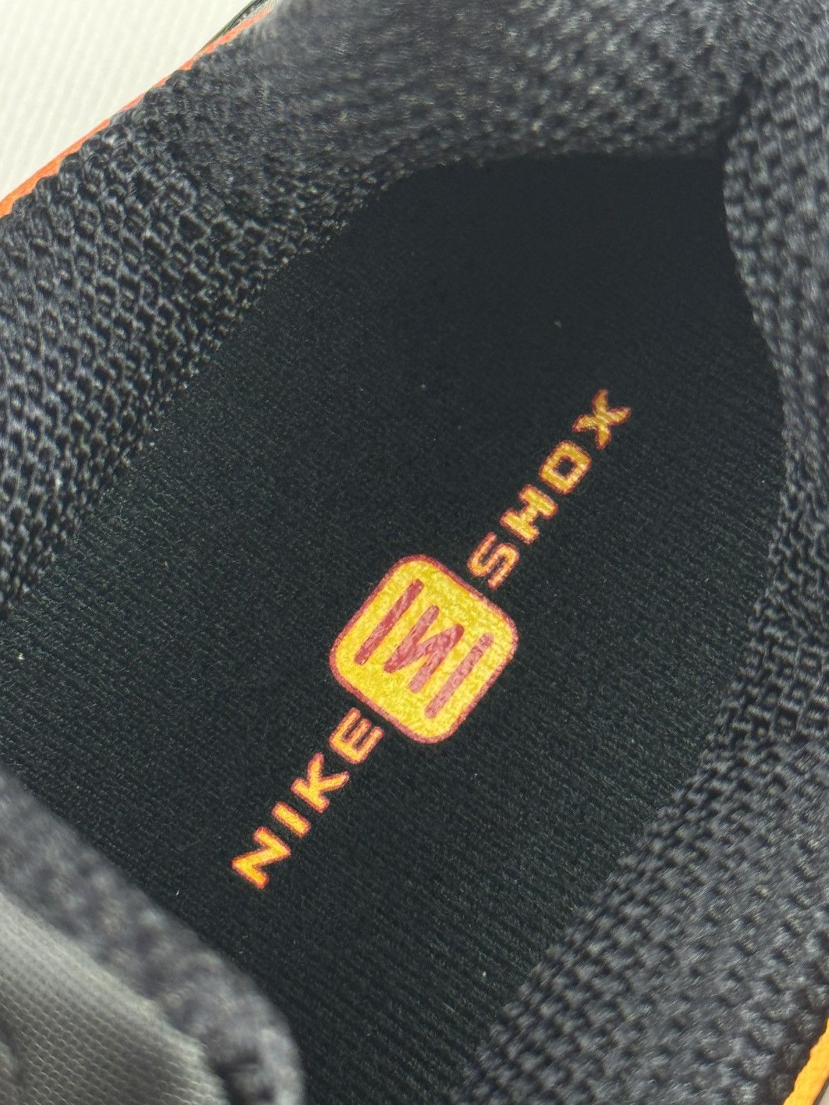 Nike Nike Shox TL Sunrise US9 Size US 9 / EU 42 - 15 Thumbnail