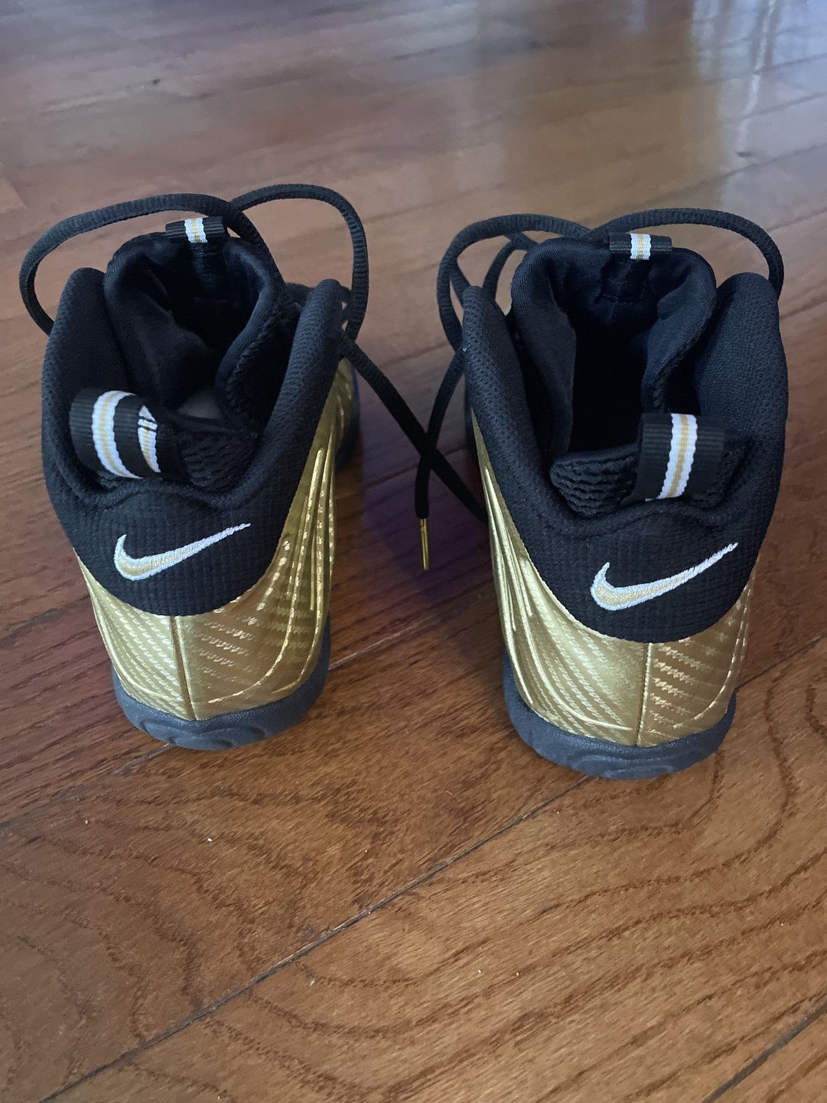 Nike NIKE FOAMS GS 4.5 Size US 4.5 / IT 34.5 - 4 Thumbnail