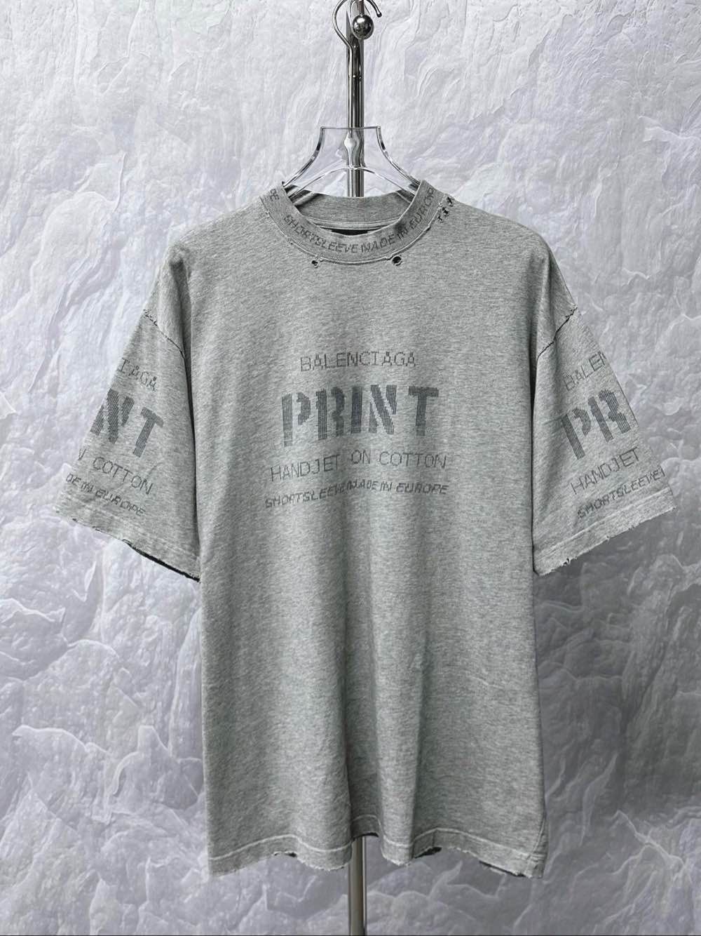 Balenciaga Balenciaga Handjet Print T-Shirt Size XS Size US XS / EU 42 / 0 - 1 Thumbnail