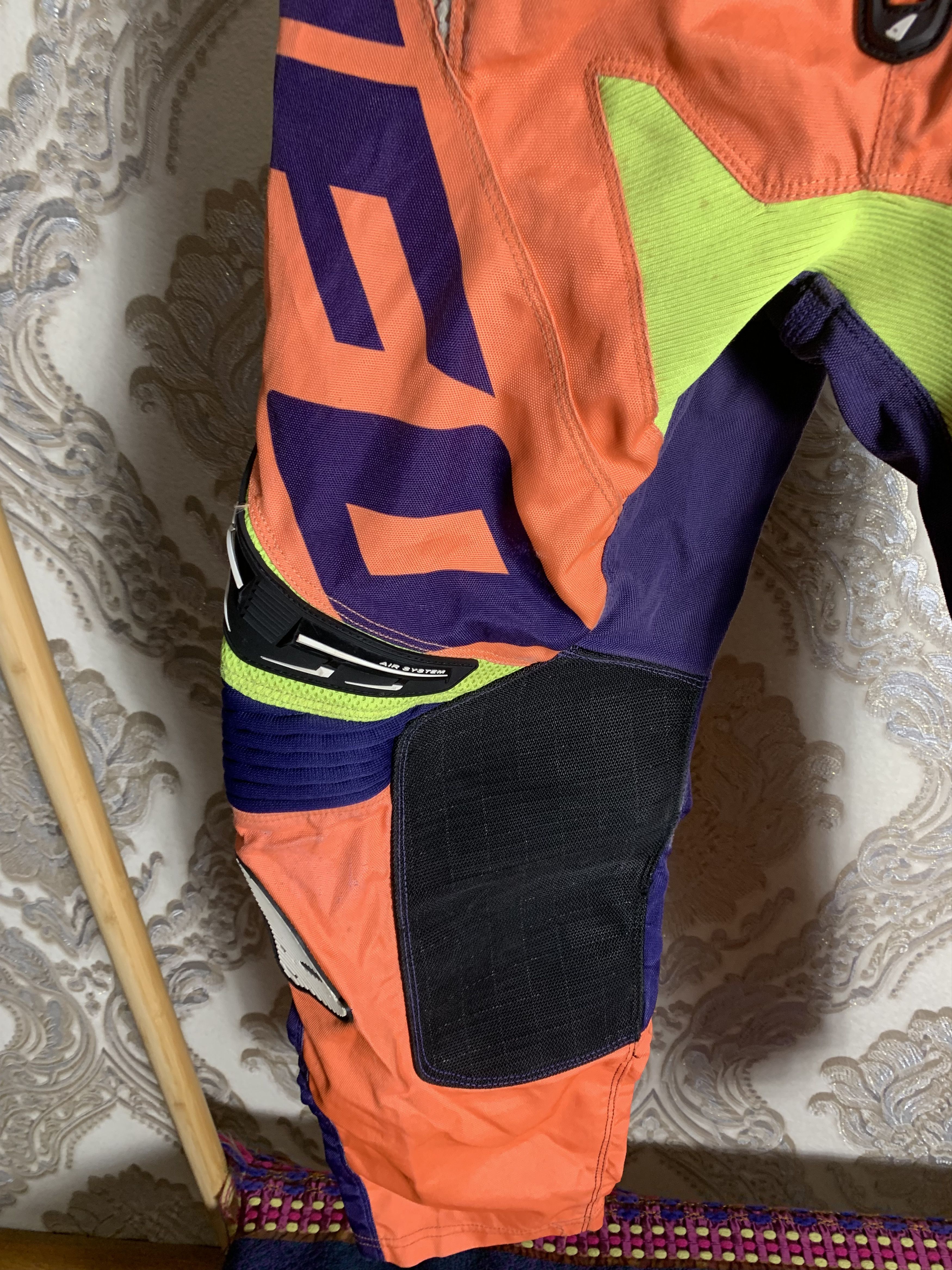 NASCAR VINTAGE UFO PLAST MOTORCYCLE PANTS BIKE DESIGNER Y2K Size US 28 / EU 44 - 4 Thumbnail