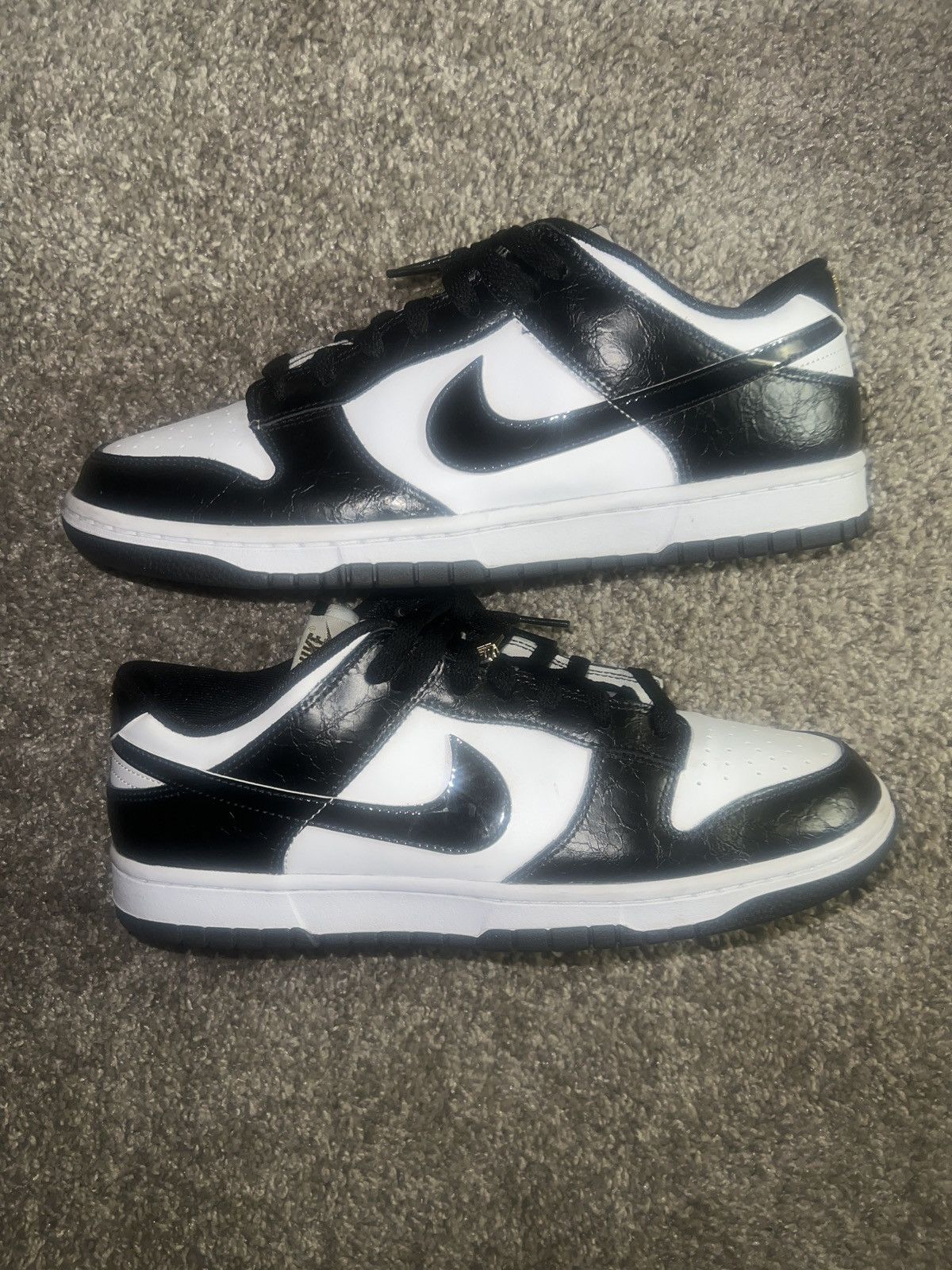 Nike Nike Dunk Low “World Champ Size US 11.5 / EU 44-45 - 1 Thumbnail