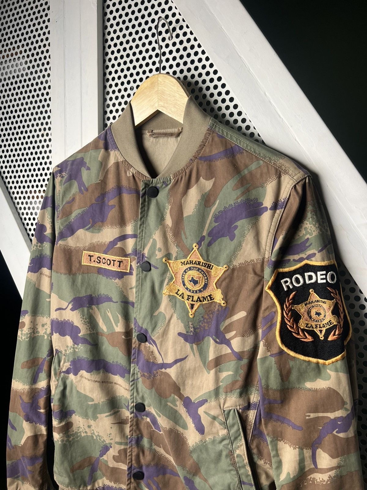 Maharishi × Travis Scott Maharishi x Travis Scott “Year of The Cowboy” Tour Jacket Size US S / EU 44-46 / 1 - 4 Thumbnail