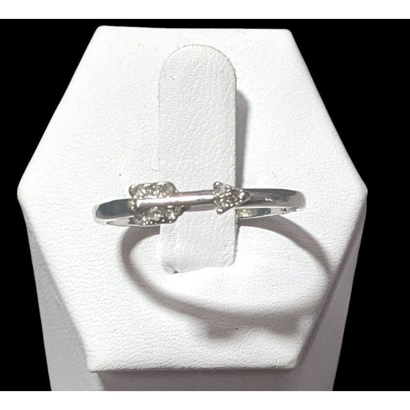 Other Minimalist Gemmed Silver Tone Arrow Ring Size 10 1/2 Size ONE SIZE - 7 Thumbnail
