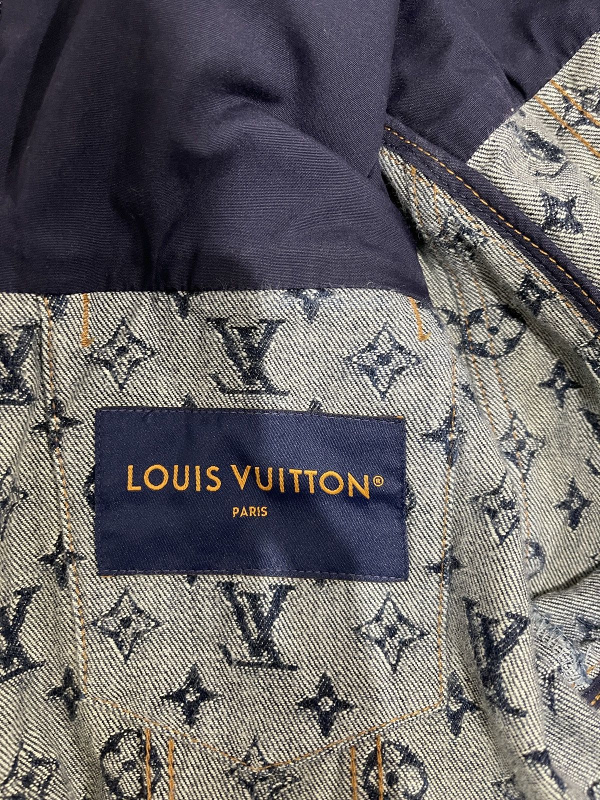 Louis Vuitton Louis Vuitton x Timberland Monogram Jacquard denim Jacket Size US M / EU 48-50 / 2 - 5 Thumbnail