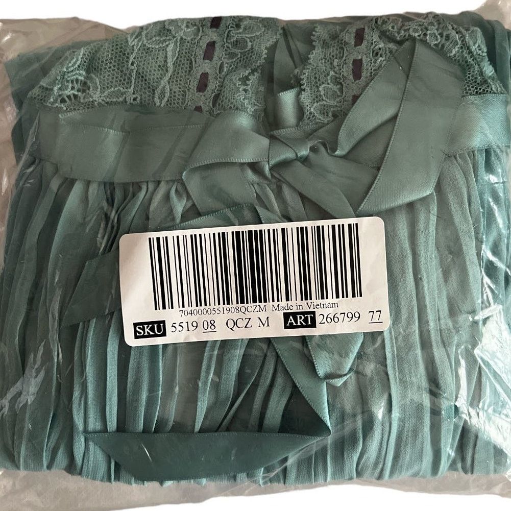 Victoria's Secret VICTORIA'S SECRET VERY SEXY Pleated Babydoll w/ Tag, Medium Size ONE SIZE - 9 Thumbnail