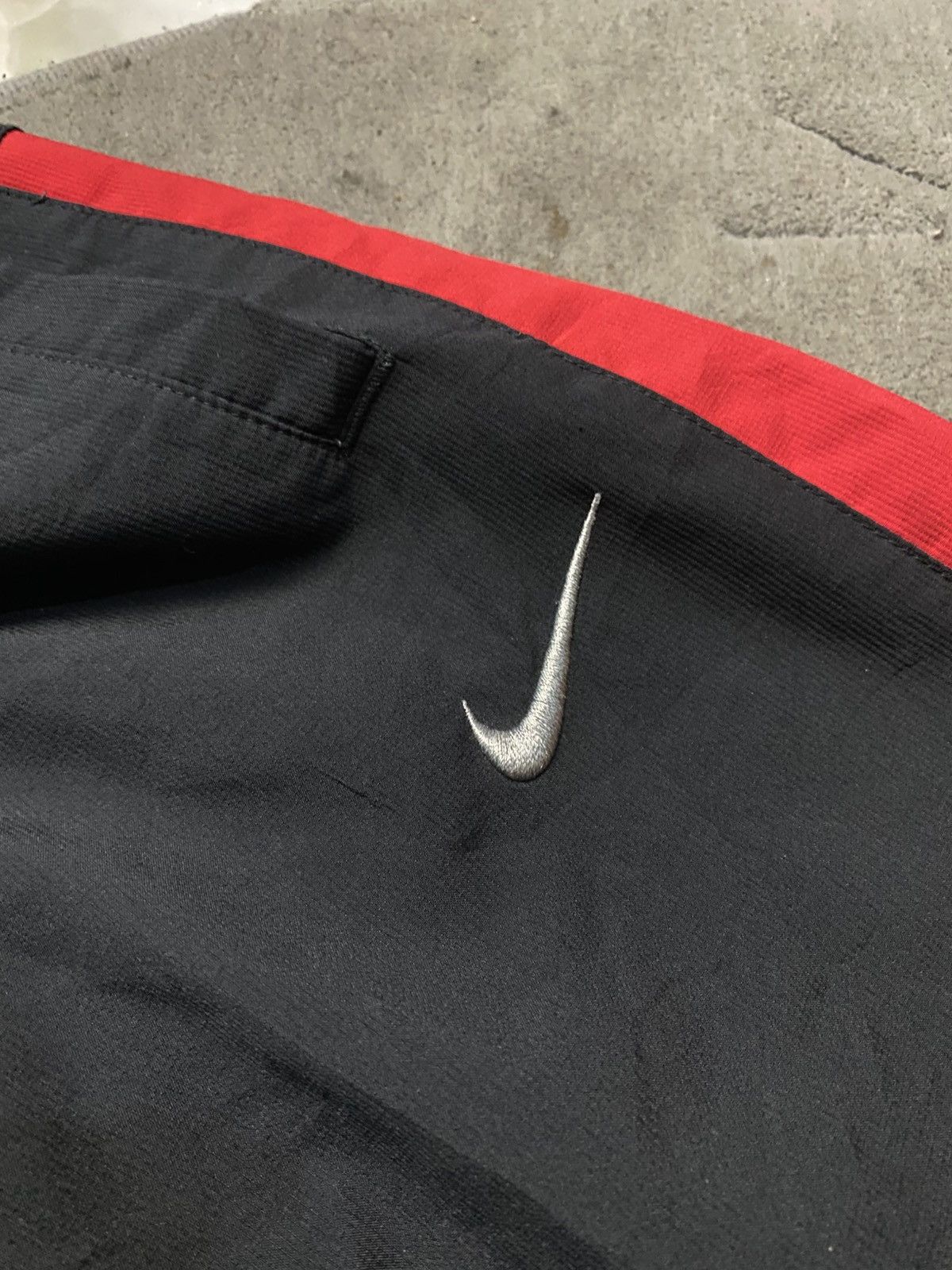 Nike × atmos VINTAGE NIKE 90S BAGGY NYLON WIDE LEG SWOOSH TRACK PANTS Y2K Size US 32 / EU 48 - 7 Thumbnail