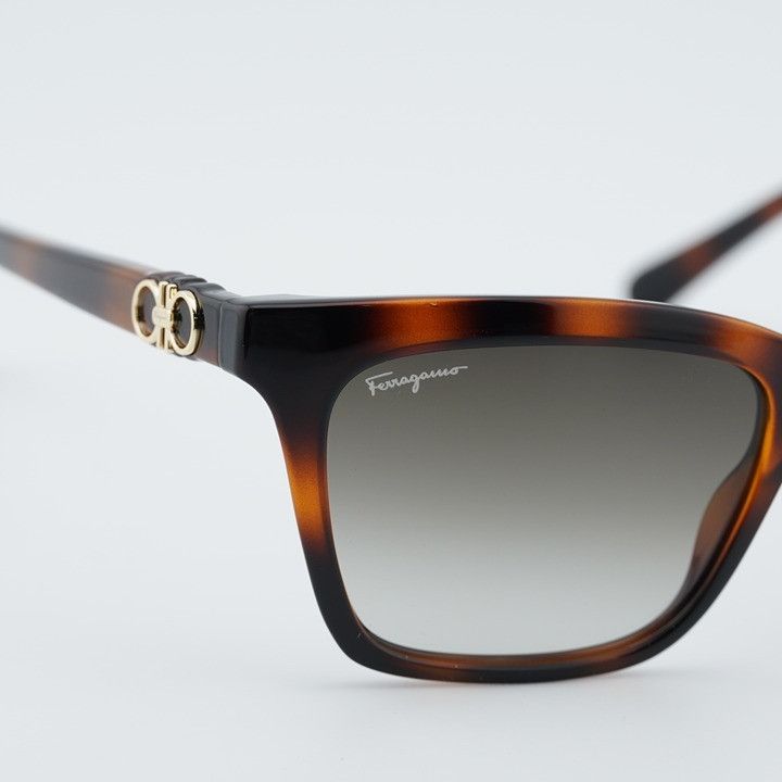Salvatore Ferragamo Salvatore Ferragamo SF1027S 214 Sunglasses Havana Square Size ONE SIZE - 8 Thumbnail