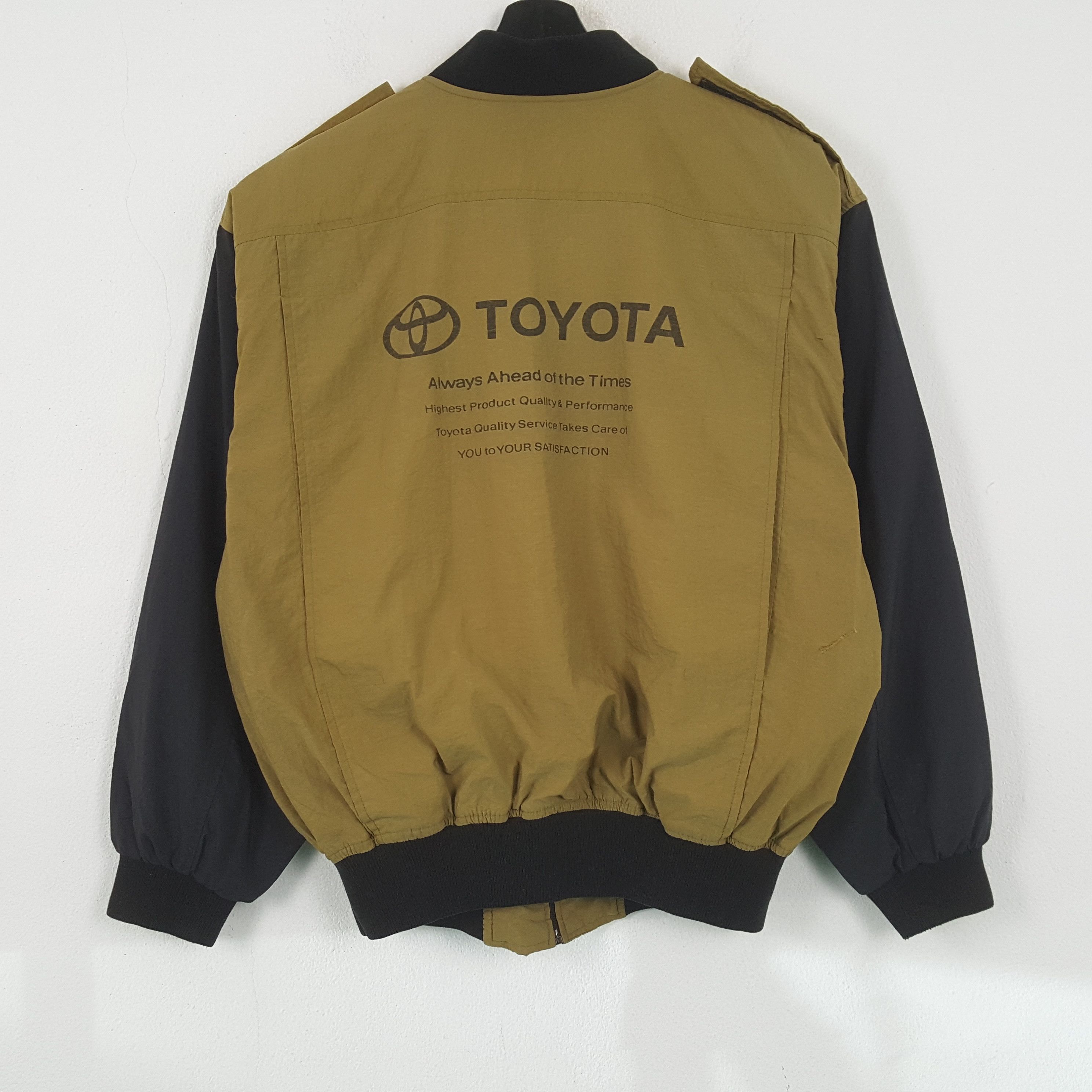 Vintage TOYOTA Japanese Motorsports Racing Style Jacket C292N23 Size US XL / EU 56 / 4 - 1 Thumbnail