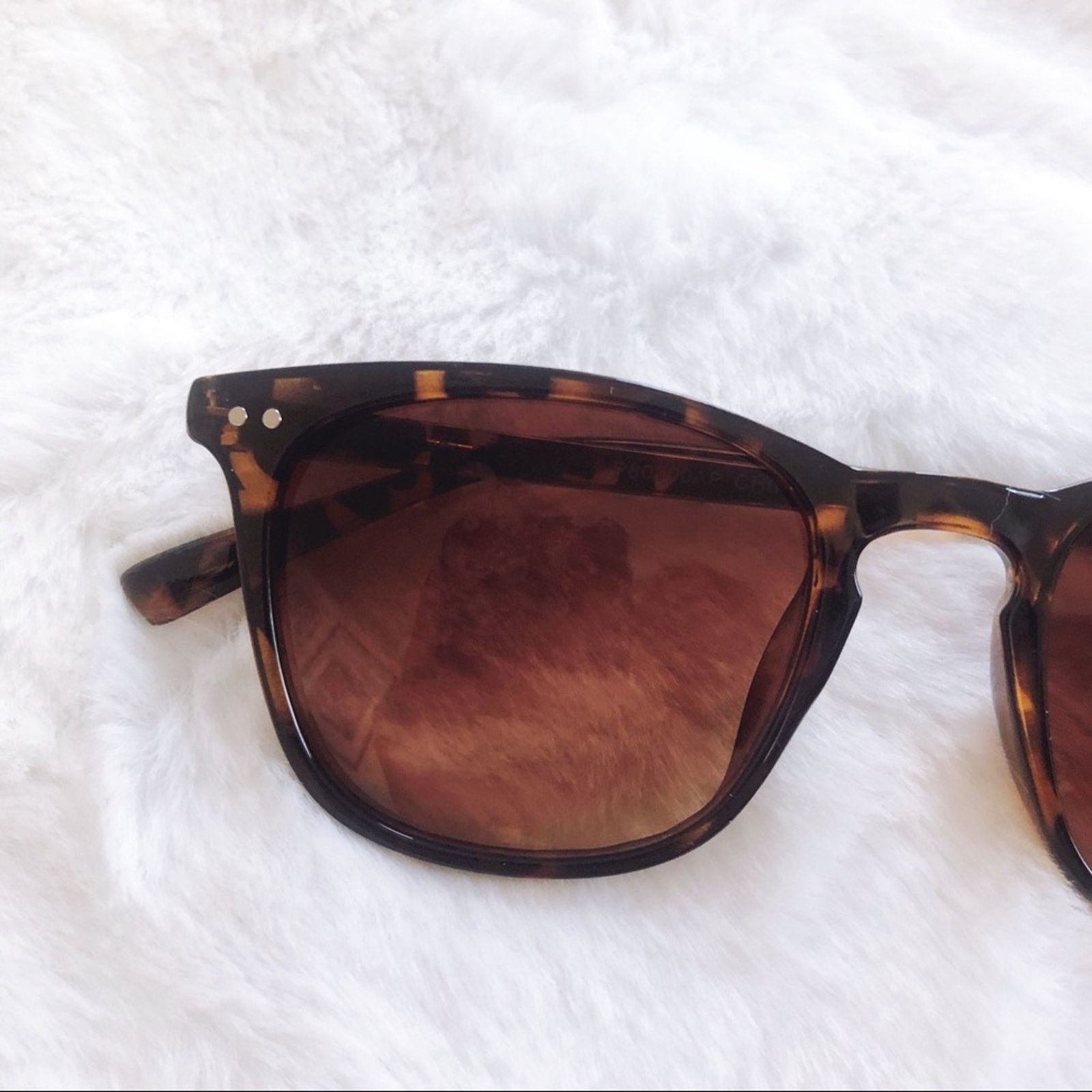 Other Luca Brown Classic Aviators Oval Sunglasses Size ONE SIZE - 3 Thumbnail