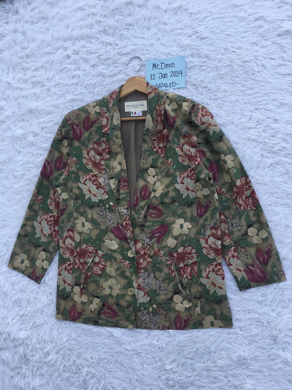 Balenciaga Rare Vintage 90s Balenciaga Florals Print Blazer Size M / US 6-8 / IT 42-44 - 4 Thumbnail