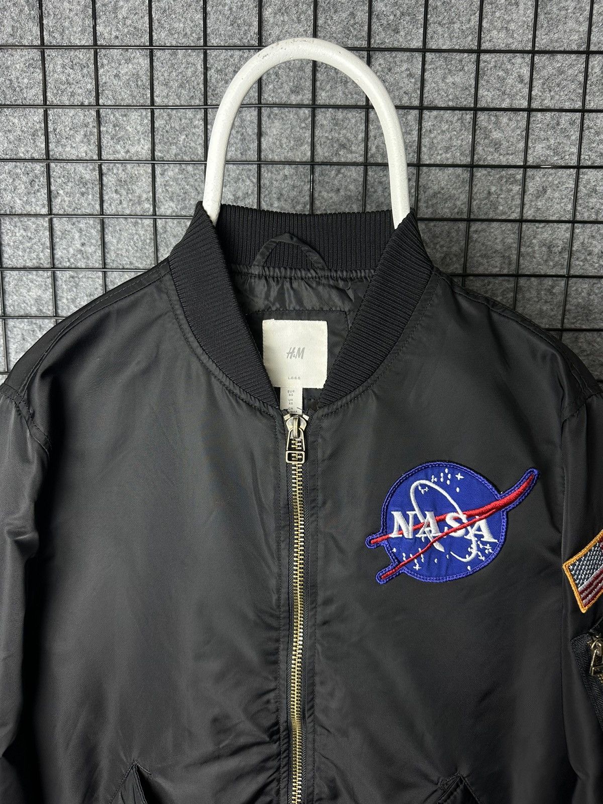 H&M × NASA H&M NASA Logo Patch Streetwear Bomber Jacket Size XS Size US XS / EU 42 / 0 - 2 Thumbnail