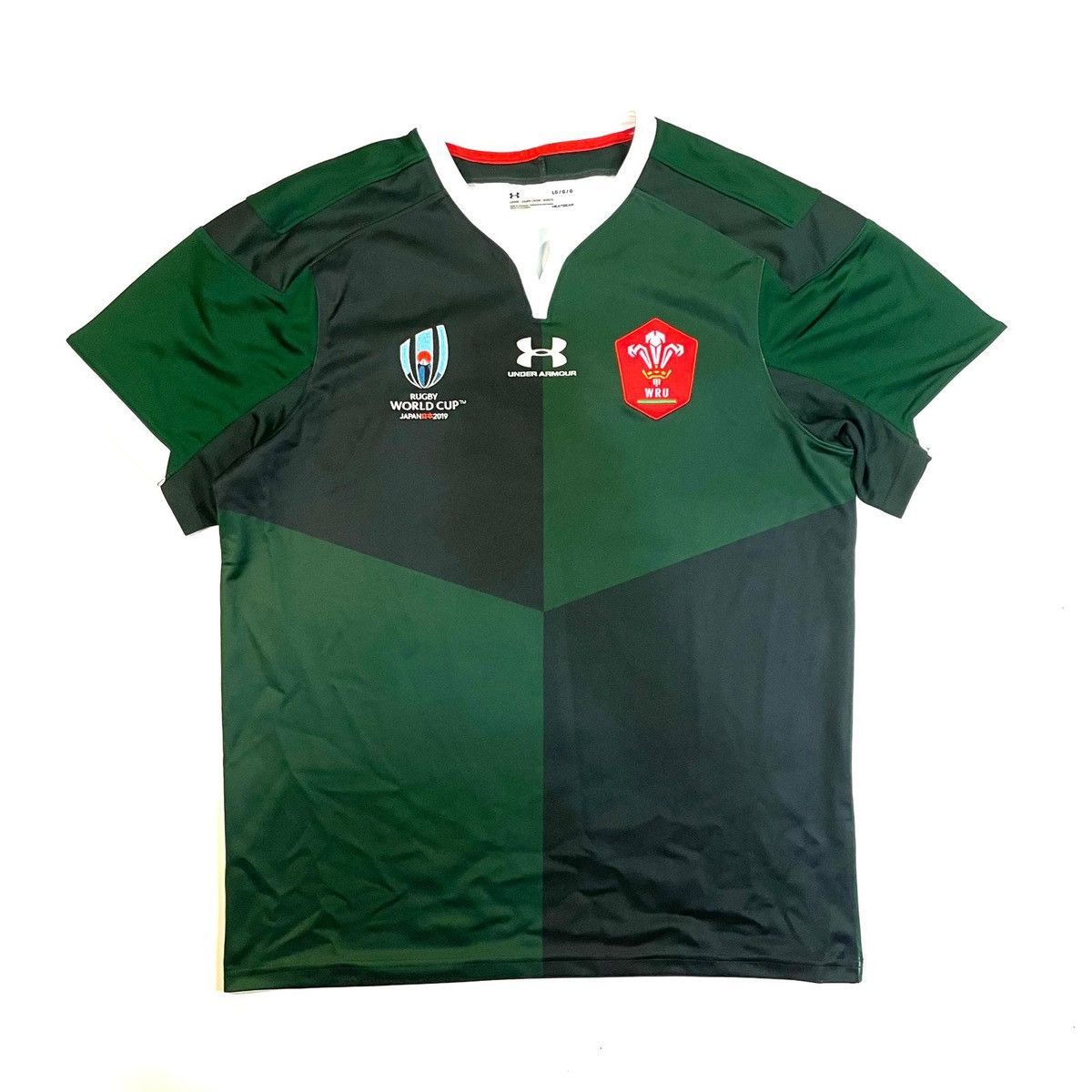 Under Armour Under Armour wales WRU Rugby Union green and white jersey Size US L / EU 52-54 / 3 - 1 Thumbnail
