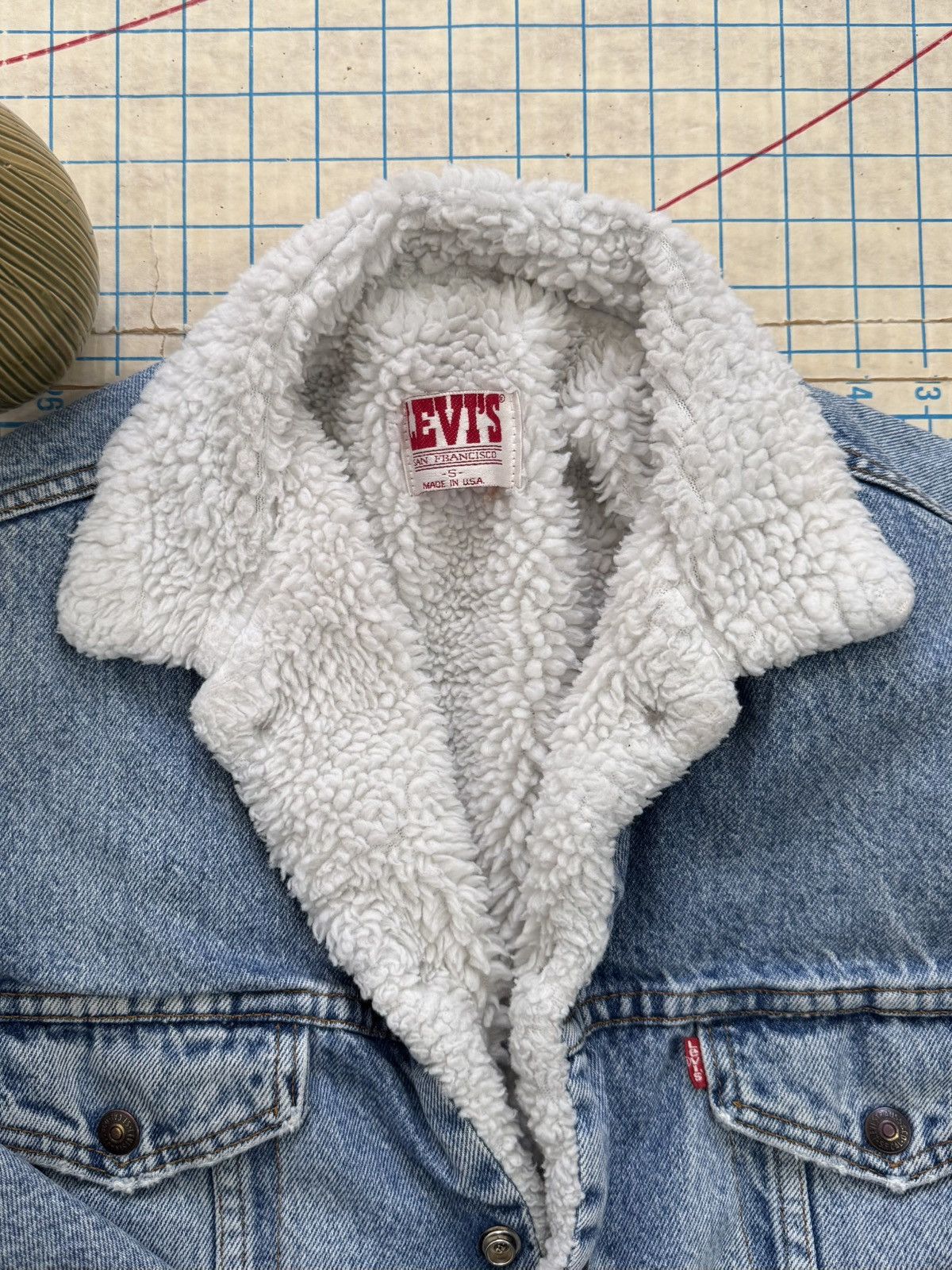 Levi's Vintage Levi’s 80’s Sherpa Lined Denim Jacket Mens Small Size US S / EU 44-46 / 1 - 7 Thumbnail