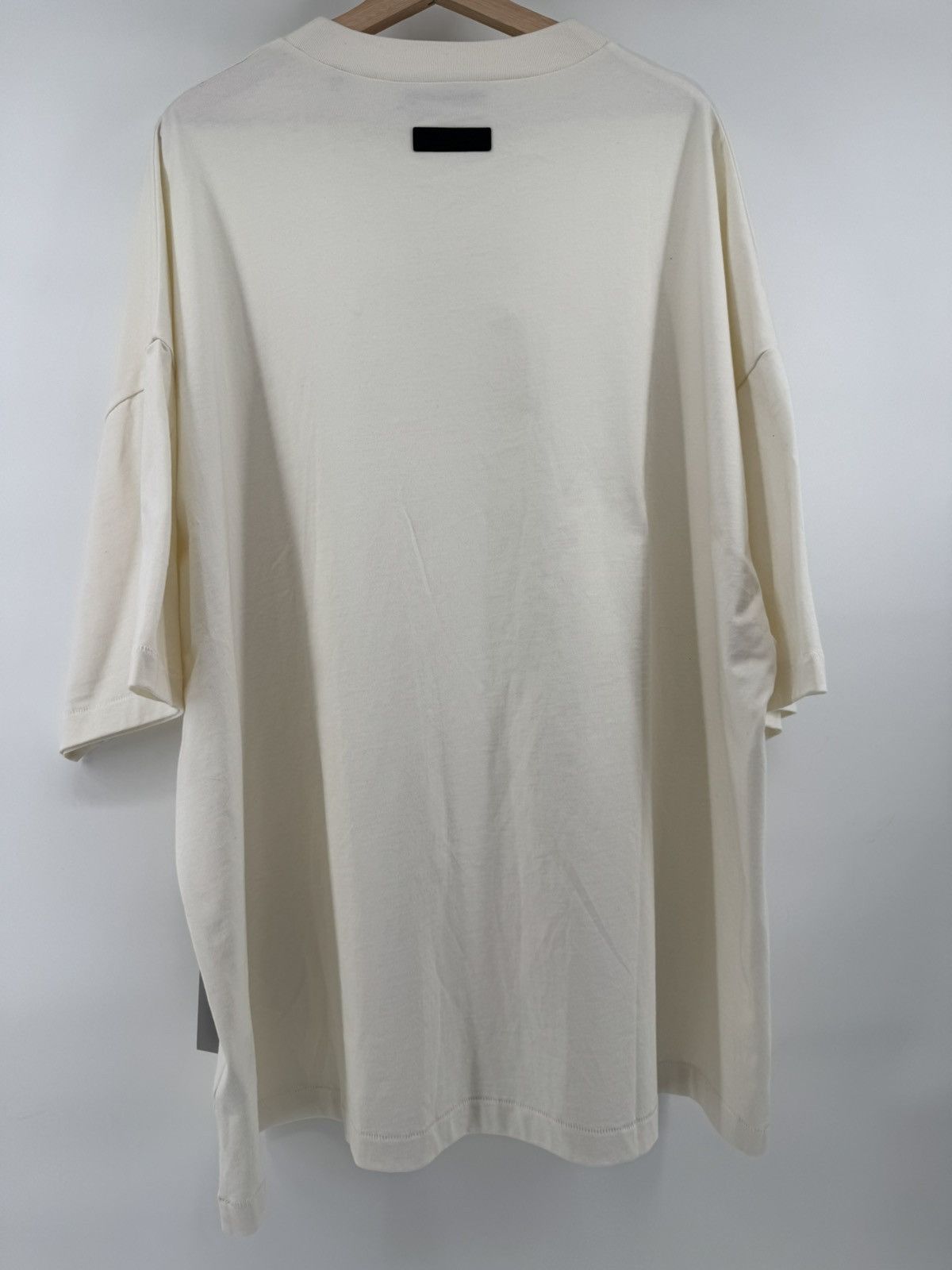 Essentials Fear of God ESSENTIALS Off-White size XL Authentic NWT Size US XL / EU 56 / 4 - 6 Thumbnail