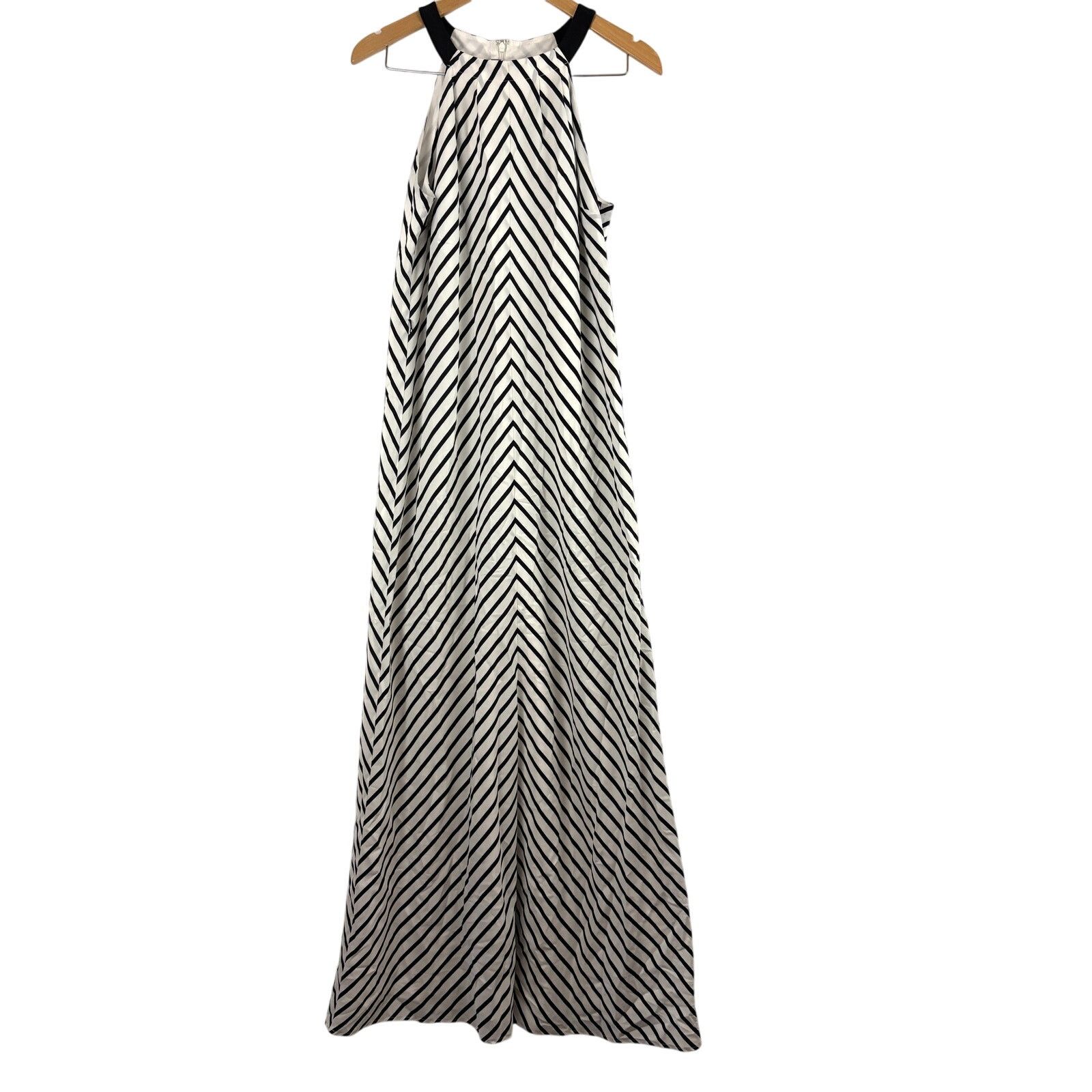Ann Taylor Ann Taylor Stripe Halter Sleeveless Chevron Maxi Dress 8T Size M / US 6-8 / IT 42-44 - 1 Thumbnail