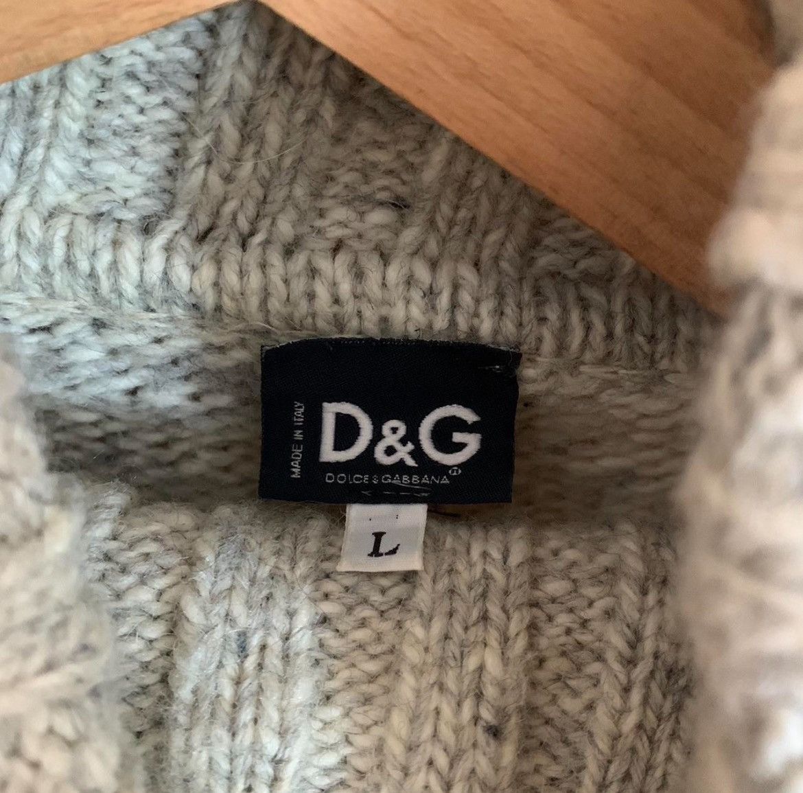 Dolce & Gabbana Beige dolce gabbana sweatshirt Size US L / EU 52-54 / 3 - 4 Thumbnail