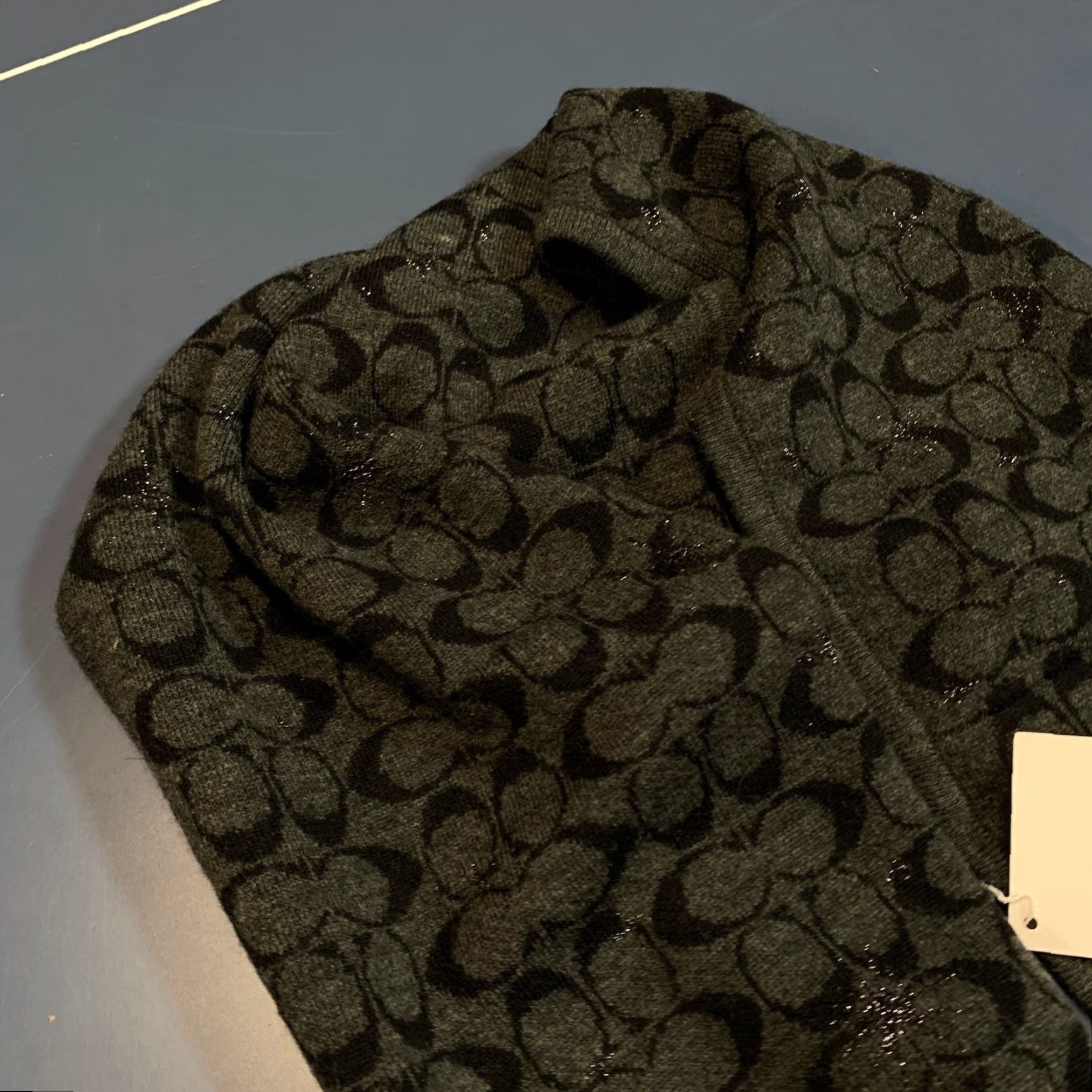 Coach VINTAGE Coach Infiniti Scarf Black Gray Wool Blend Monogram Knit Size ONE SIZE - 3 Thumbnail