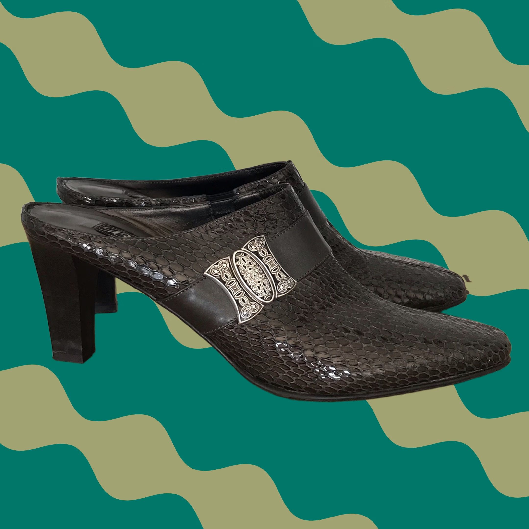 Brighton Brighton Rhyme Mules Slip-On Women Pewter Gray Faux Snakeskin Embossed Medallion 2.5" Heel 8.5 N Italy Size US 9 / IT 39 - 1 Thumbnail