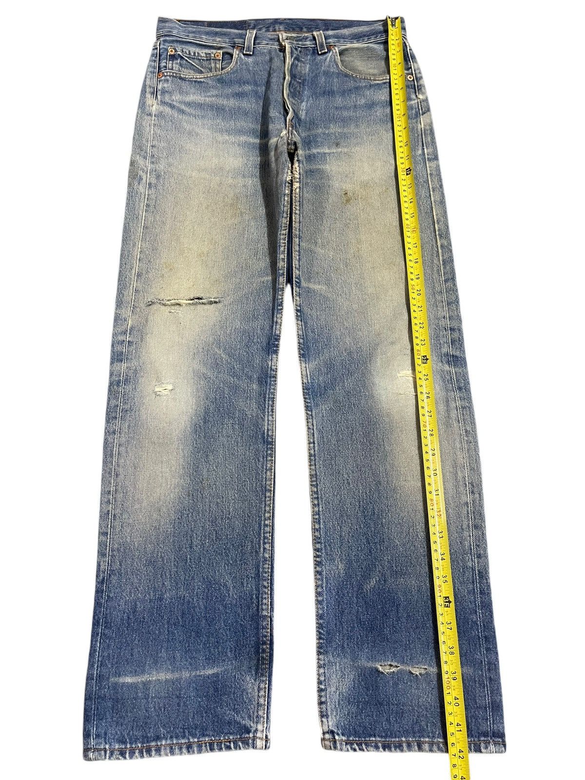 Levi's Vintage 90s Levis 501 Blue Faded Wash Distressed Style Jeans Size US 32 / EU 48 - 13 Thumbnail