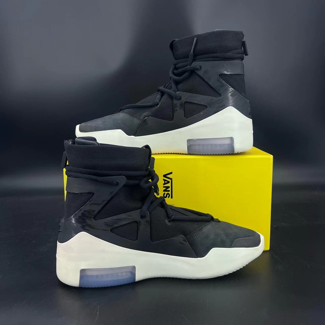 Nike Fear of God black and white size 40 like new Size US 7 / EU 40 - 2 Thumbnail