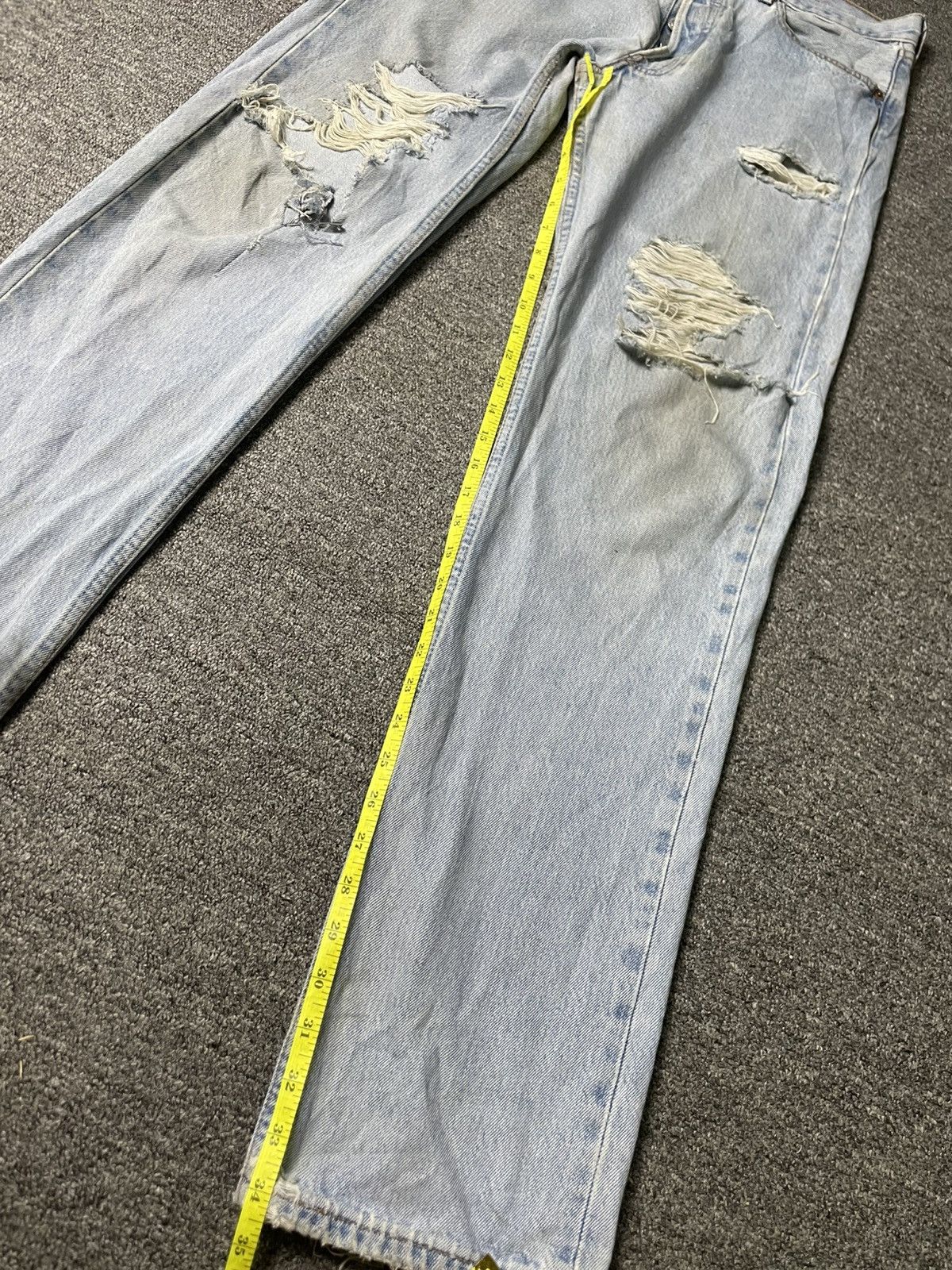 Levi's Vintage Clothing × Vintage Vintage LEVIS Men’s Ripped Jeans (91) Size US 32 / EU 48 - 8 Thumbnail