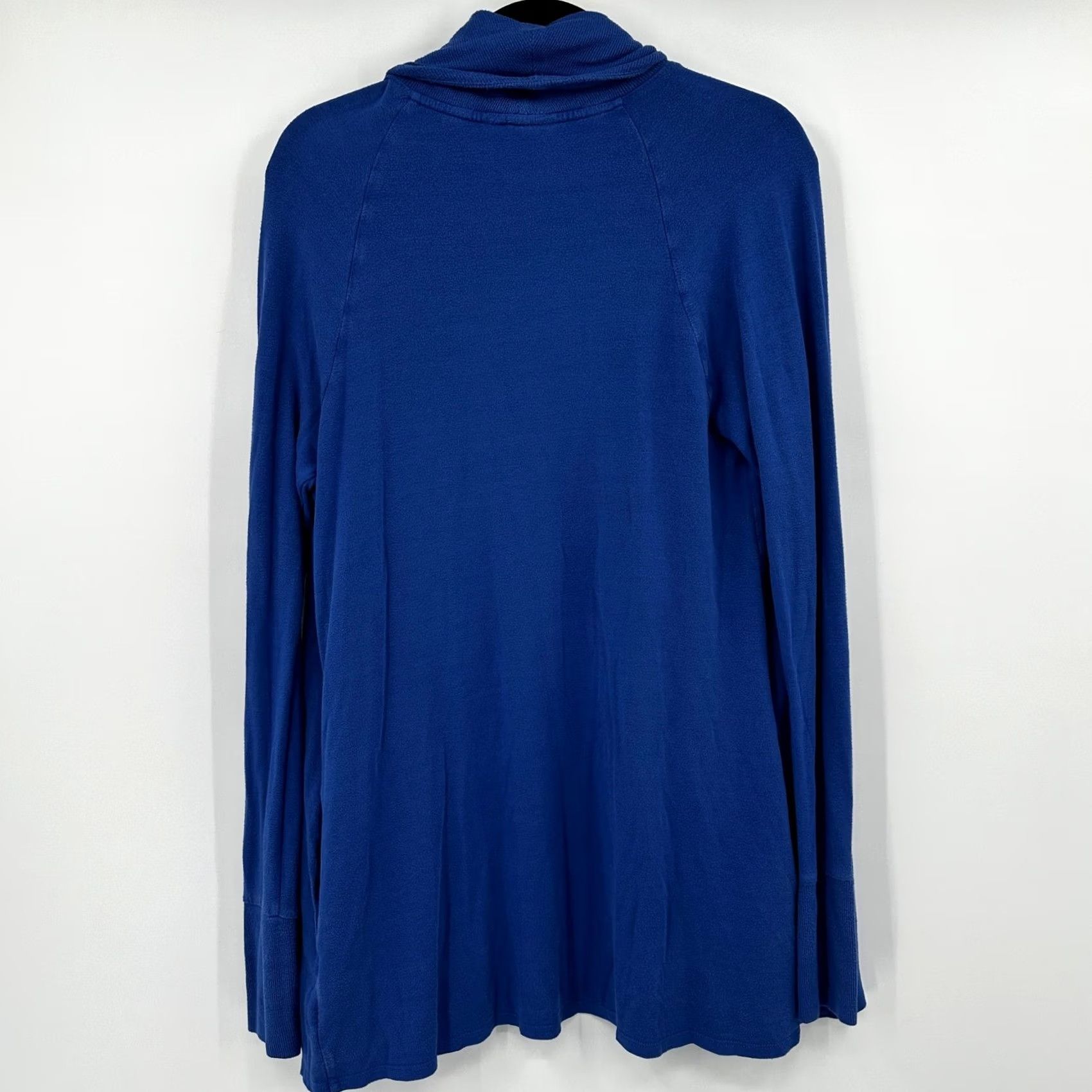 Lilly Pulitzer Lilly Pulitzer Cardigan Sweater Blue Drape Front Womens Size L Modal Spandex Knit Logo Raglan Sleeve Long Sleeve Cowl Neck Open Breathable Relaxed Fit Size L / US 10 / IT 46 - 7 Thumbnail