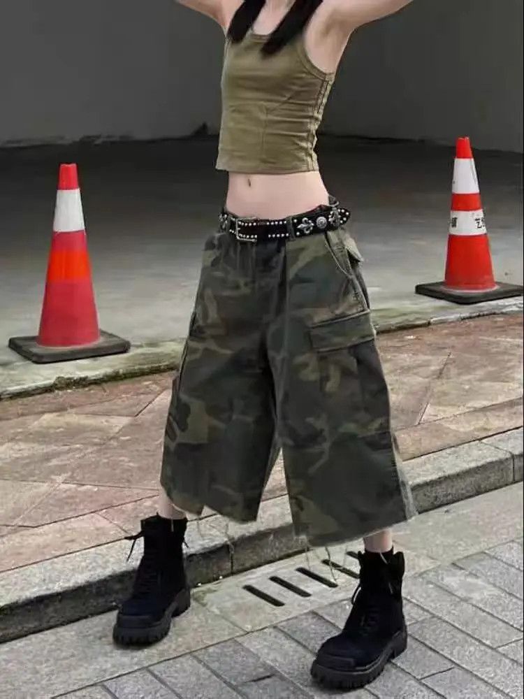 Designer × Japanese Brand Washed camouflage seven-quarter baggy work denim shorts Size US 30 / EU 46 - 4 Thumbnail