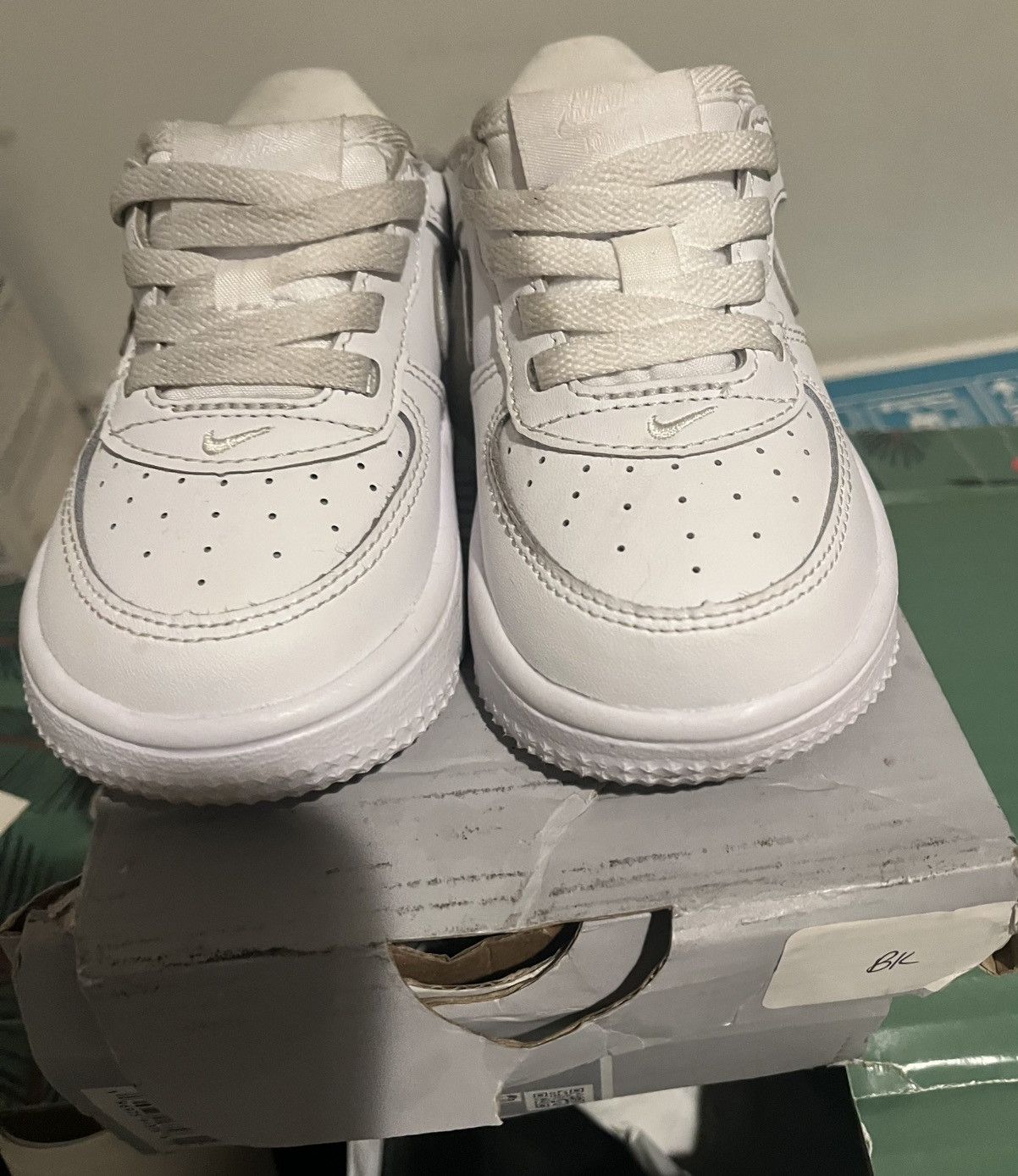 Nike Nike Force 1 Low EasyOn Baby/Toddler Shoes Size US 6 / EU 39 - 2 Thumbnail
