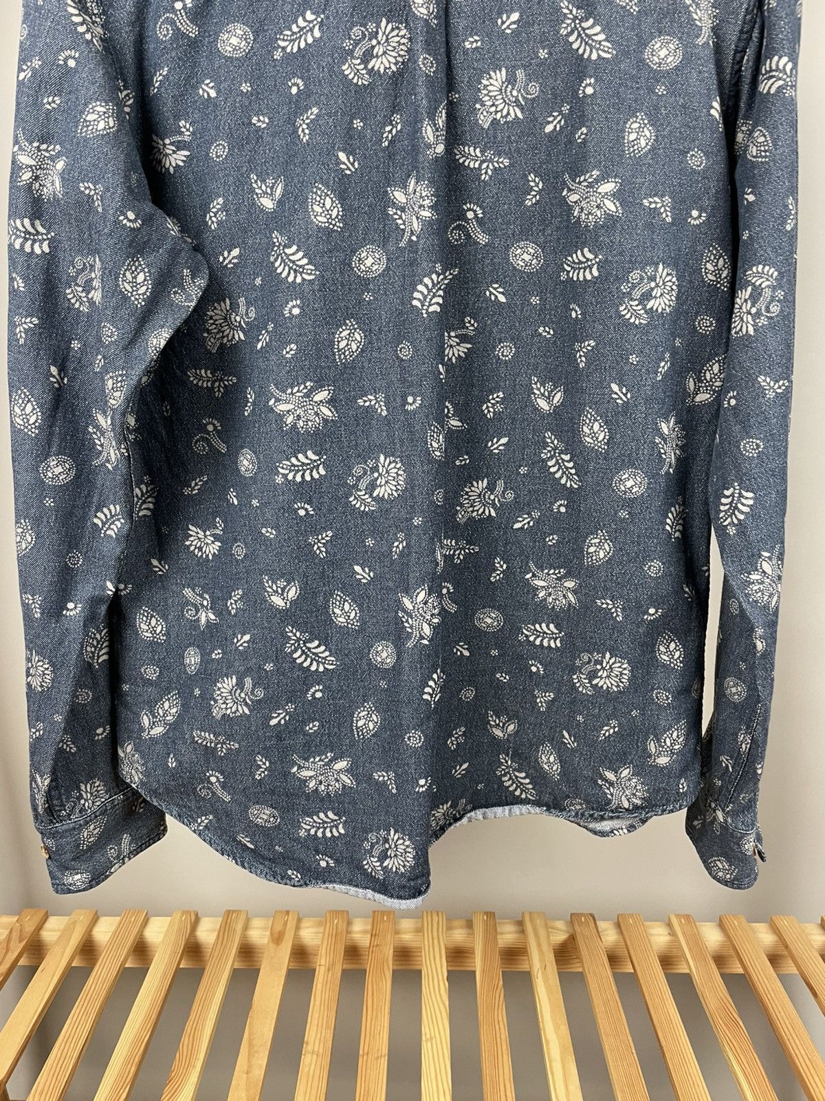 Obey × Vintage Obey propaganda denim bandanna shirt size xl Size US XL / EU 56 / 4 - 7 Thumbnail