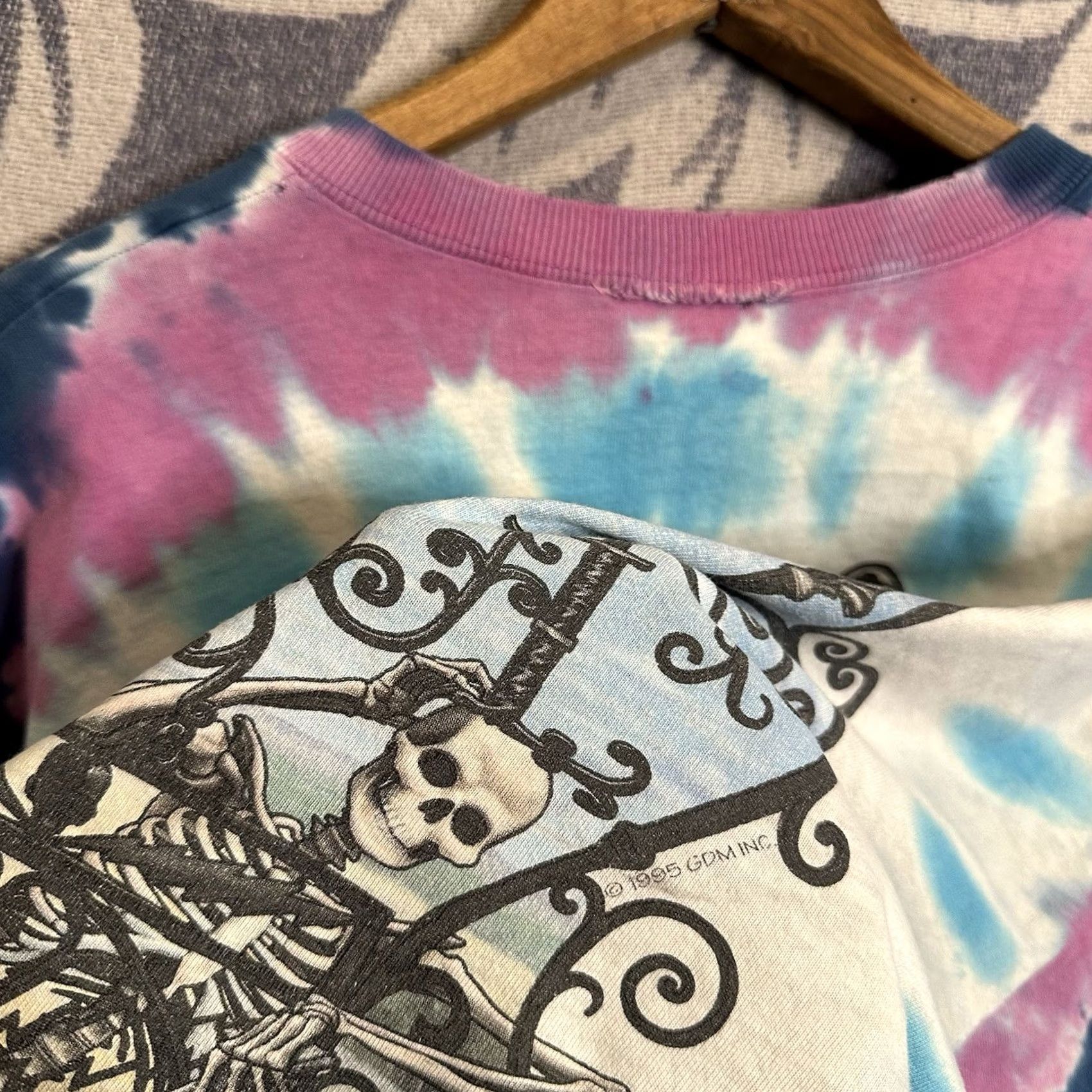 Vintage VINTAGE Grateful Dead T Shirt Rose Skeleton Tye Dye 90s Large Mens Size US L / EU 52-54 / 3 - 5 Thumbnail