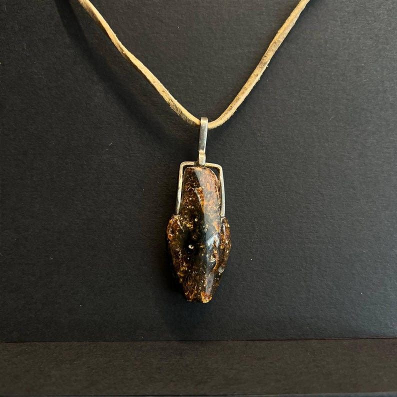 Vintage Natural Baltic AmberVintage Pendant Black Leather Necklace Size ONE SIZE - 2 Thumbnail