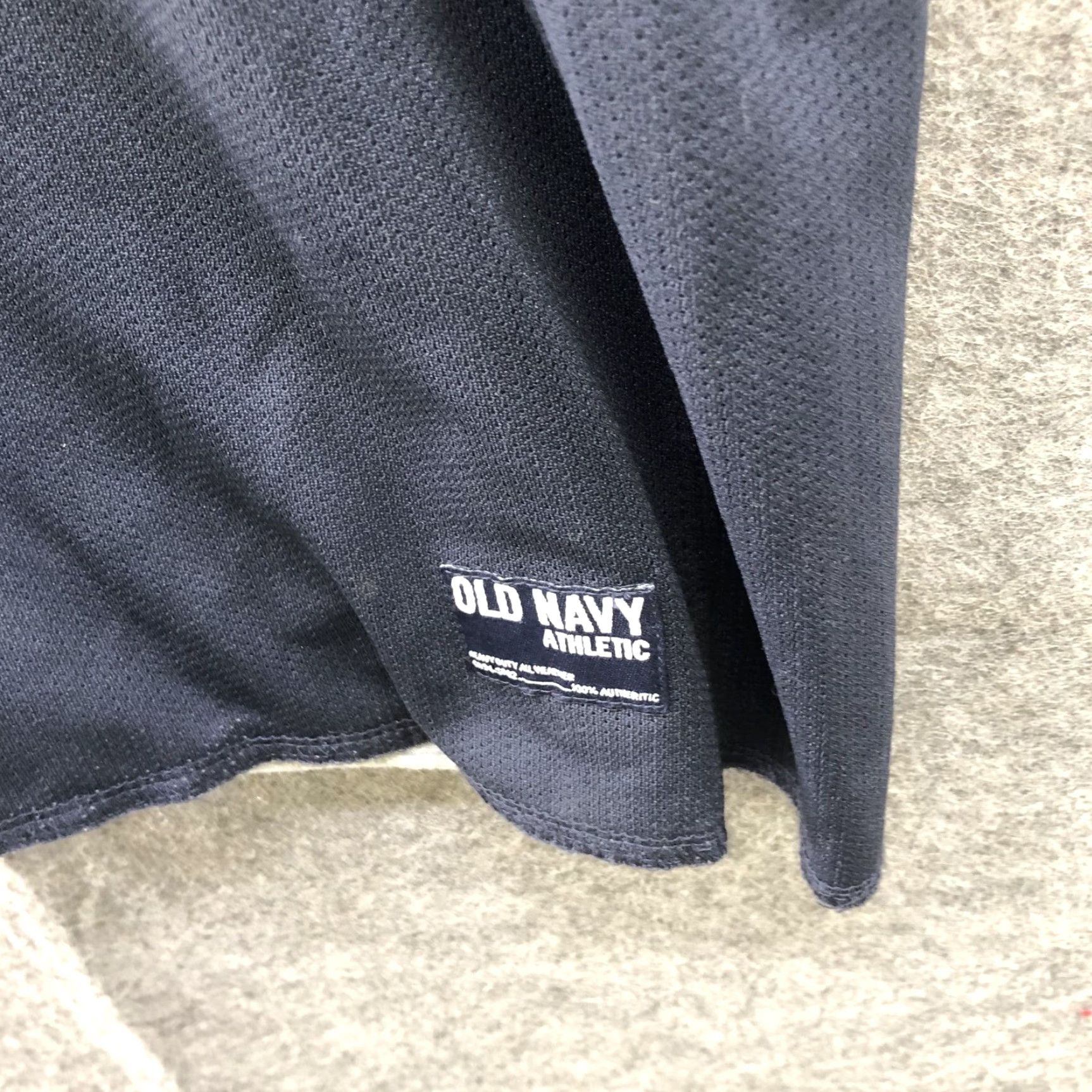Old Navy VINTAGE Old Navy Active Tank Top Mens XXL Navy Blue Sleeveless Fleece Lined Size US XXL / EU 58 / 5 - 5 Thumbnail