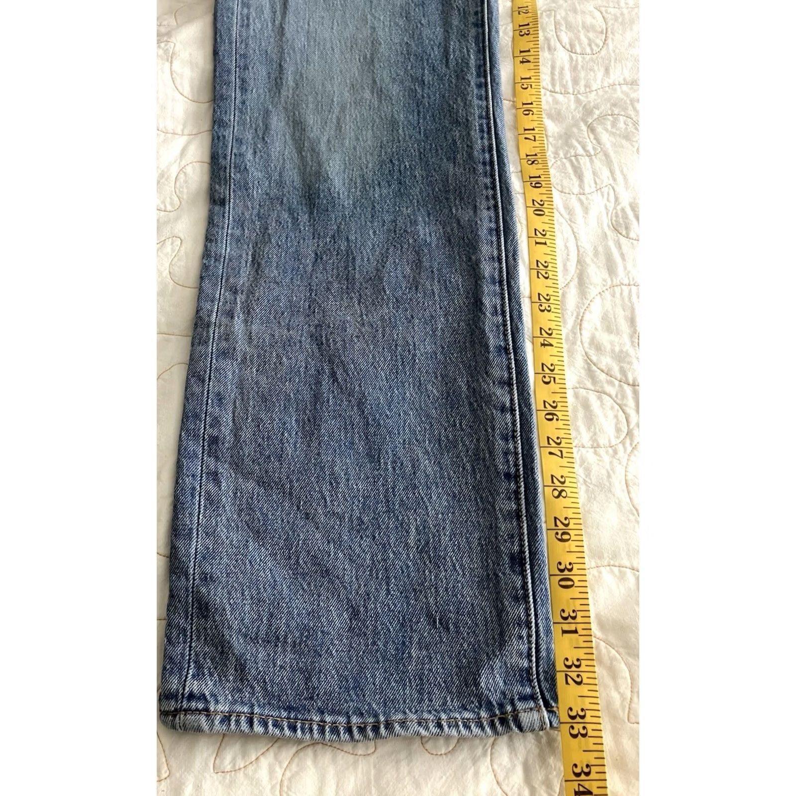 Levi's VINTAGE Levi's 514 Big E Leather Tab Premium Denim Jeans 32x34 Tapered Relaxed Fit 5-Pocket Blue Mens Jeans 90s Biker Grunge Rock USA 34x33 Size US 34 / EU 50 - 6 Thumbnail