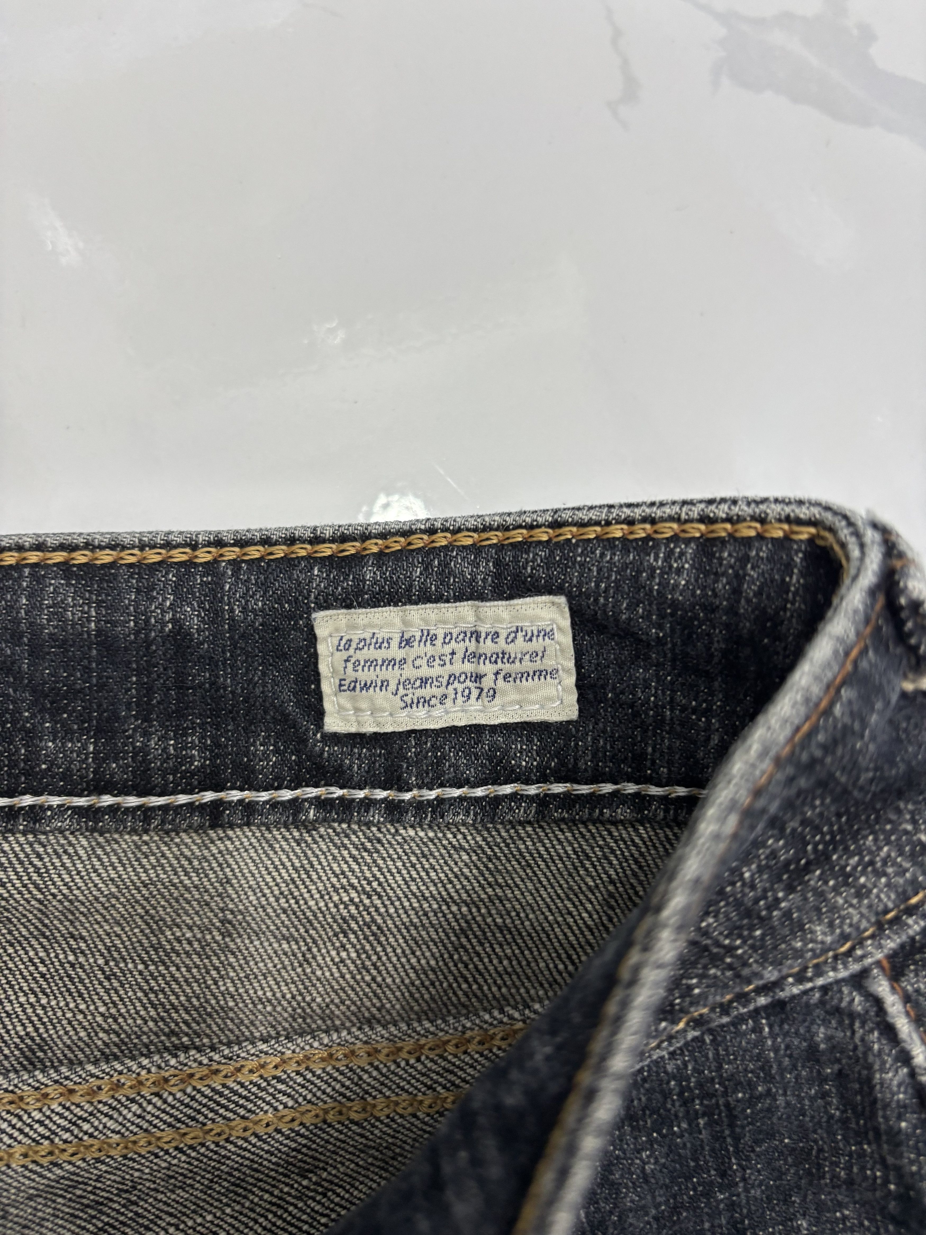 Edwin 💥 VIENUS JEANS EDWIN FLARED BOOTCUT DISTRESS DENIM JEANS Size 26" / US 2 / IT 38 - 10 Thumbnail
