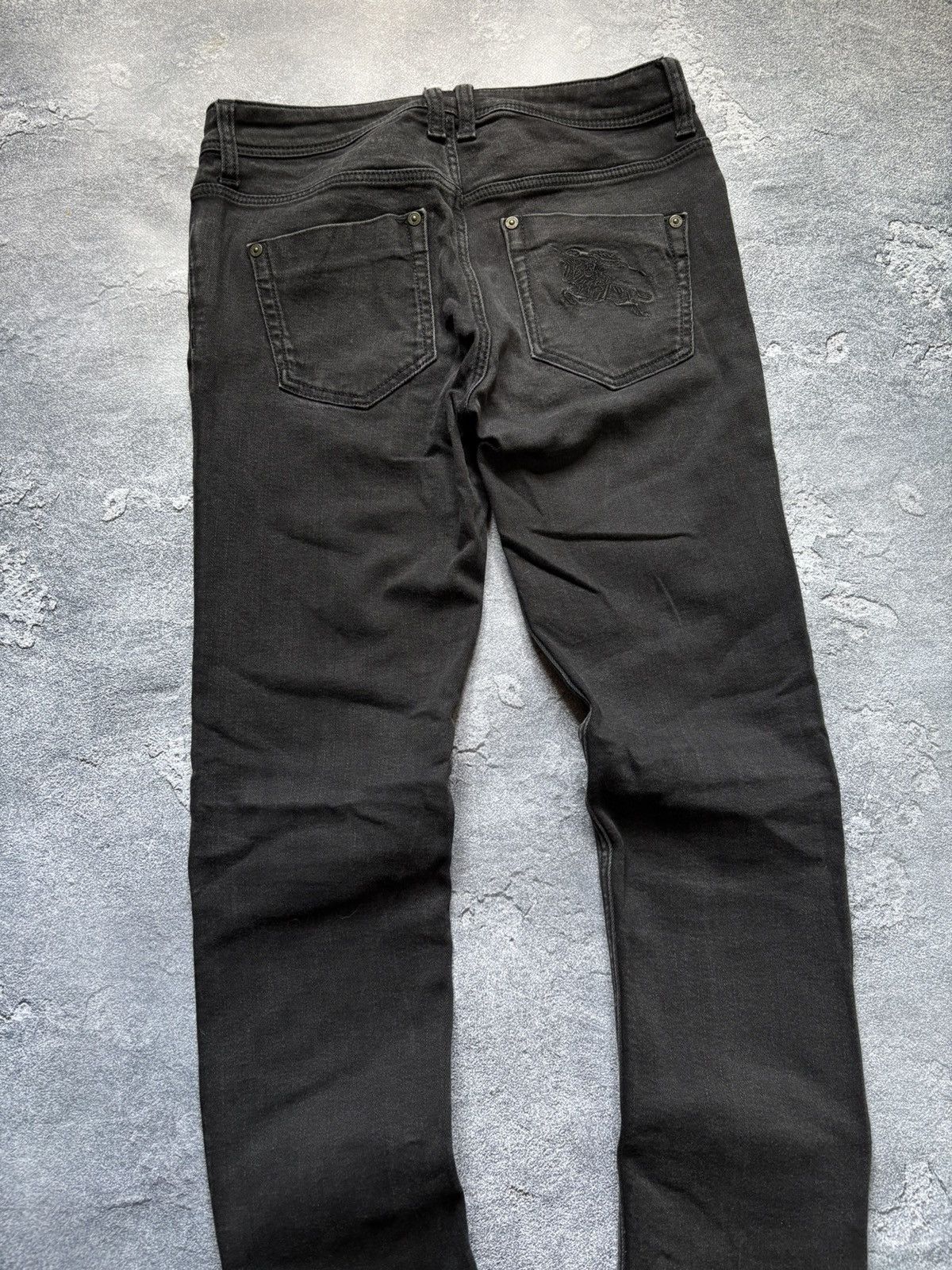 Burberry Vintage Burberry Logo Luxury Black Slim Jeans Size 27" / US 4 / IT 40 - 4 Thumbnail
