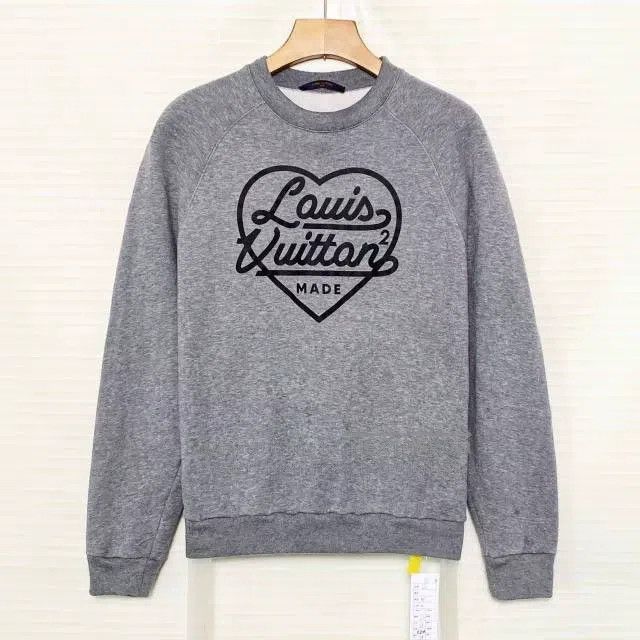 Louis Vuitton Louis Vuitton SS22 Love Love Logo Print Comfortable Pullov Size US M / EU 48-50 / 2 - 1 Thumbnail