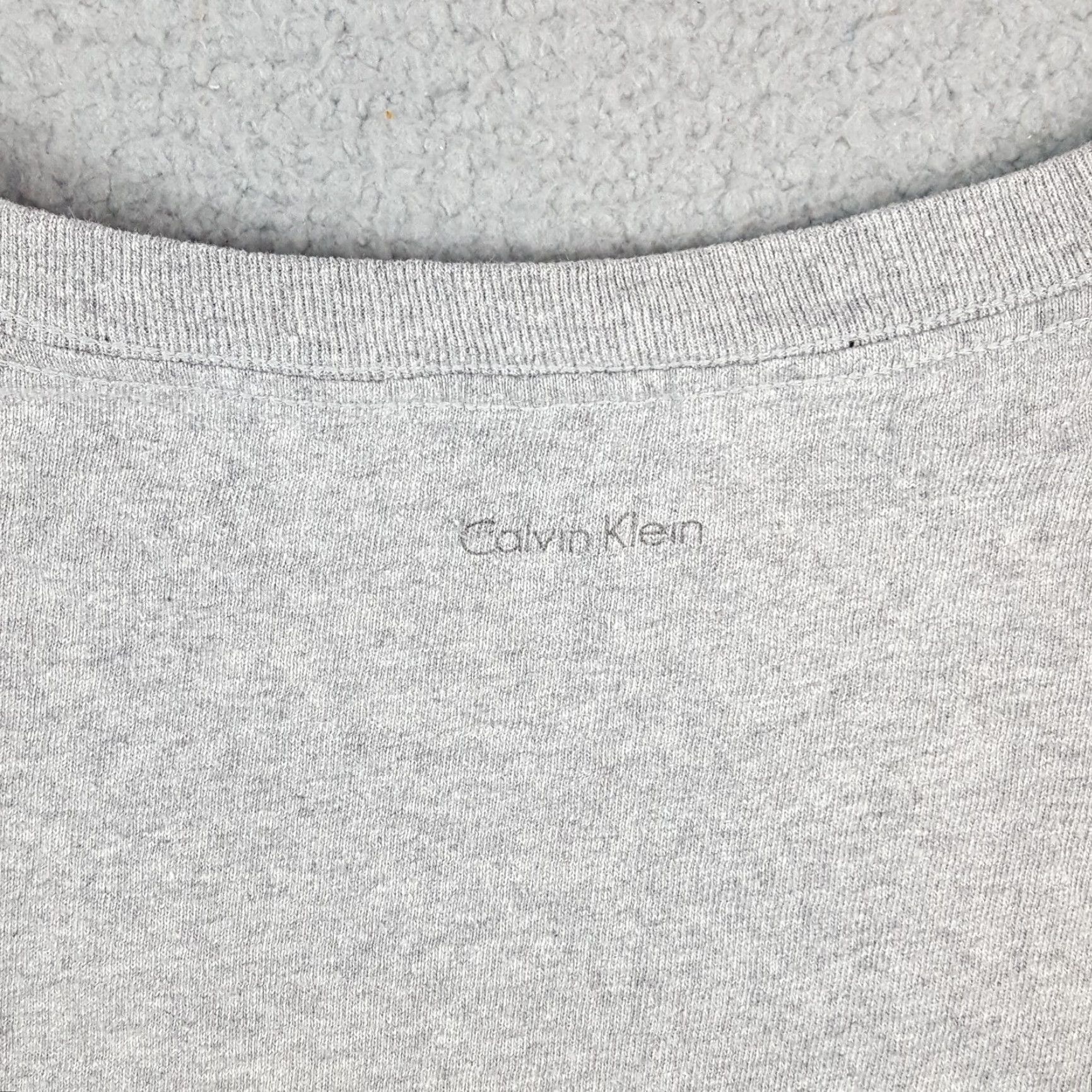 Calvin Klein VINTAGE Calvin Klein T-Shirt Mens 90s Logo Spell Out Gray Size L Crew Neck Short Sleeve USA Made Gym Workout Size US L / EU 52-54 / 3 - 7 Thumbnail