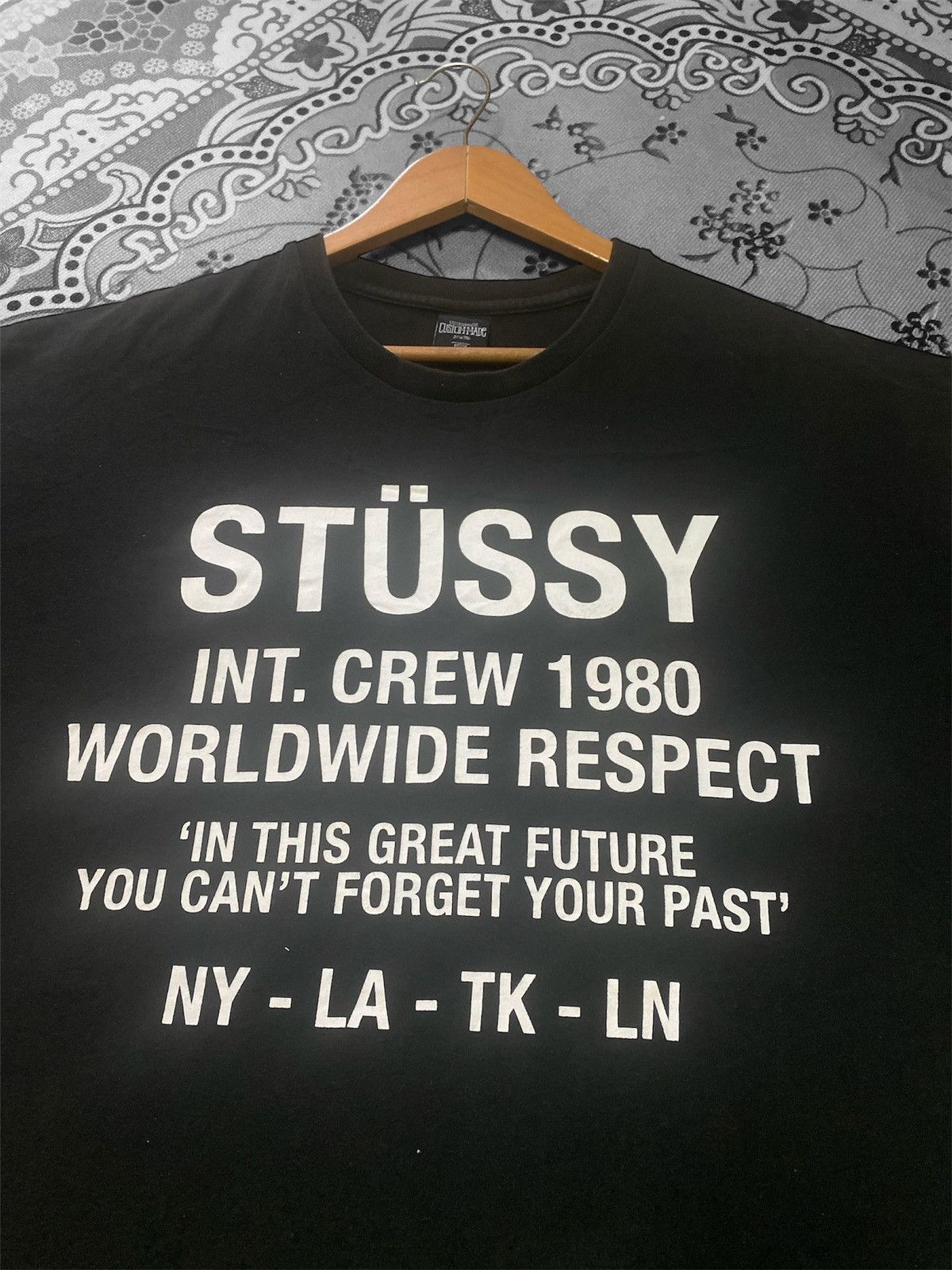 Stussy × Vintage STUSSY BLACK SKATE WHITE CREW WORLDWIDE REDPECT T-SHIRT🔥 Size US M / EU 48-50 / 2 - 9 Thumbnail