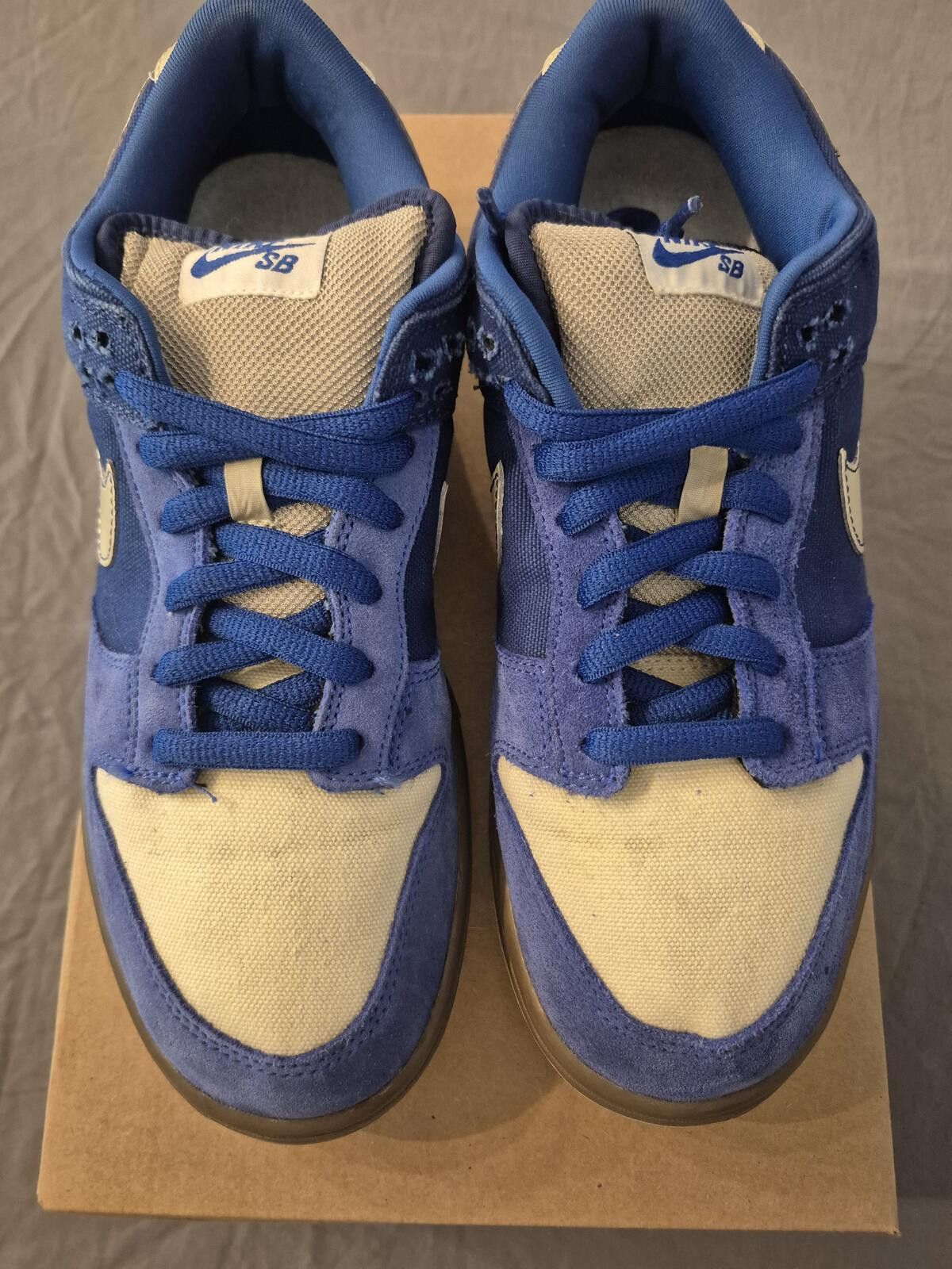 *AU EXCLUSIVE* 2008 NIKE SB DUNK LOW "GOLD RAIL" SIZE 9M