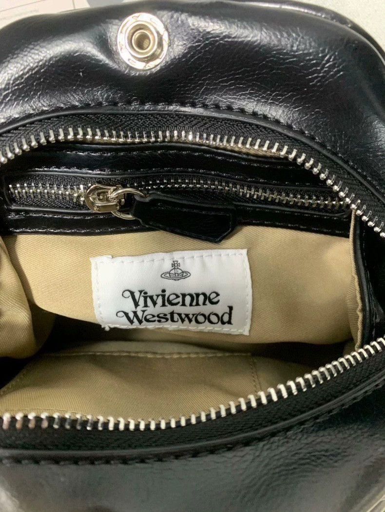 Vivienne Westwood Vivienne Westwood size os Small Trash Bag Size ONE SIZE - 3 Thumbnail
